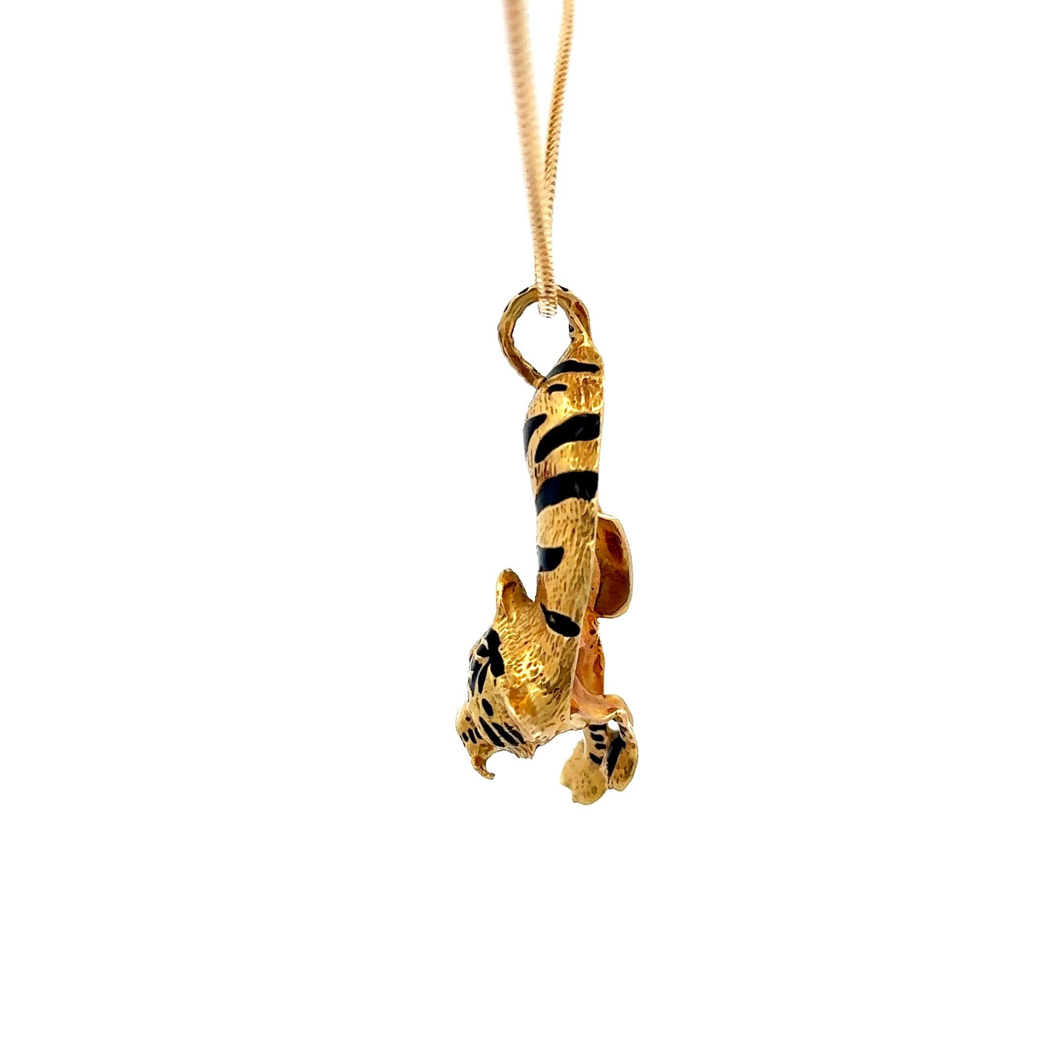 Tiger Pendant Necklace 18K Yellow Gold & Black Enamel For Sale 1