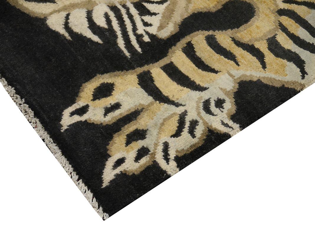 Tiger Rug Pure Wool Hand Knotted by Djoharian Collection Antique Design In New Condition In Lohr, Bavaria, DE