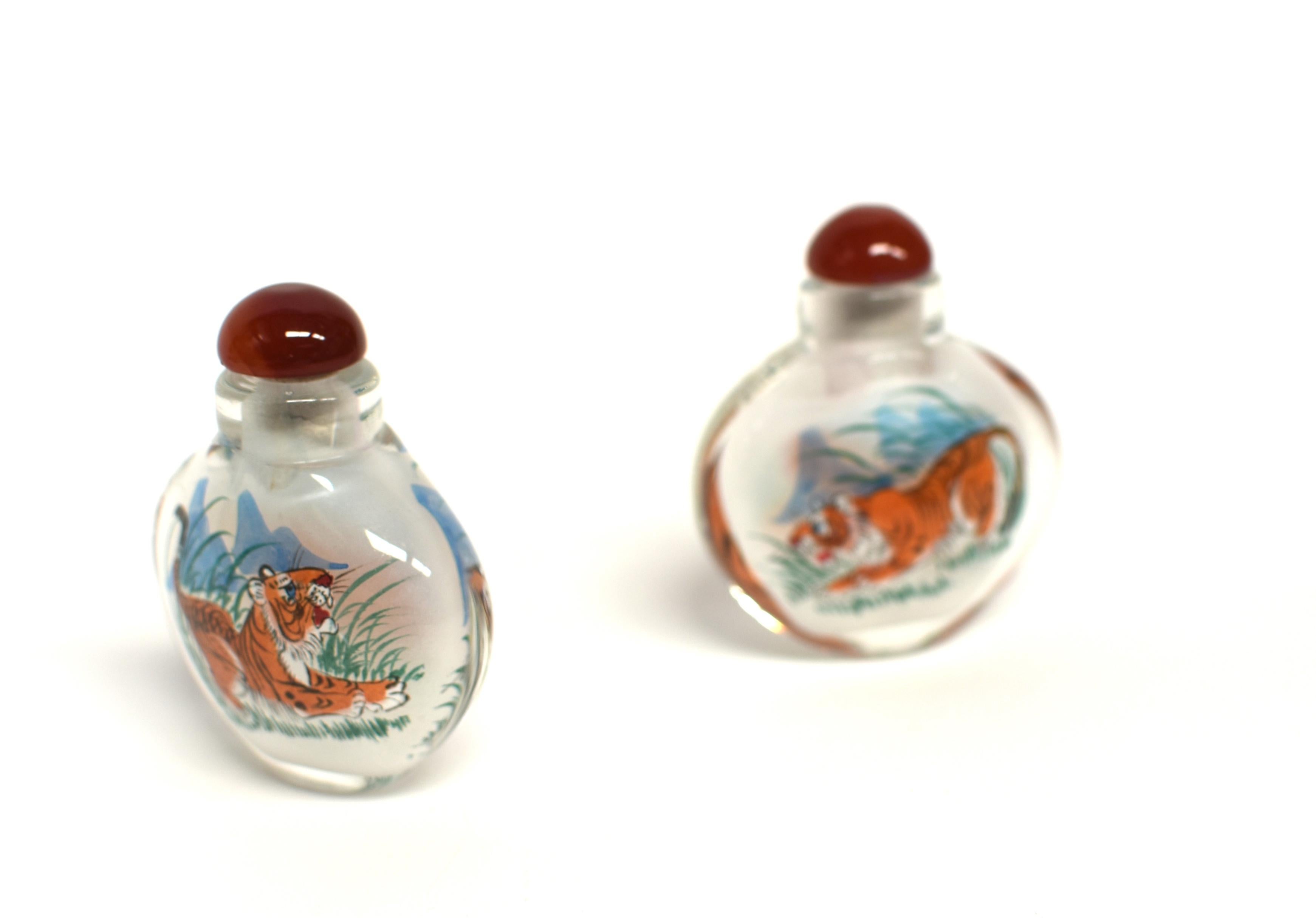 Tiger Snuff Bottles Églomisé Reverse Painted Set of 2 For Sale 4