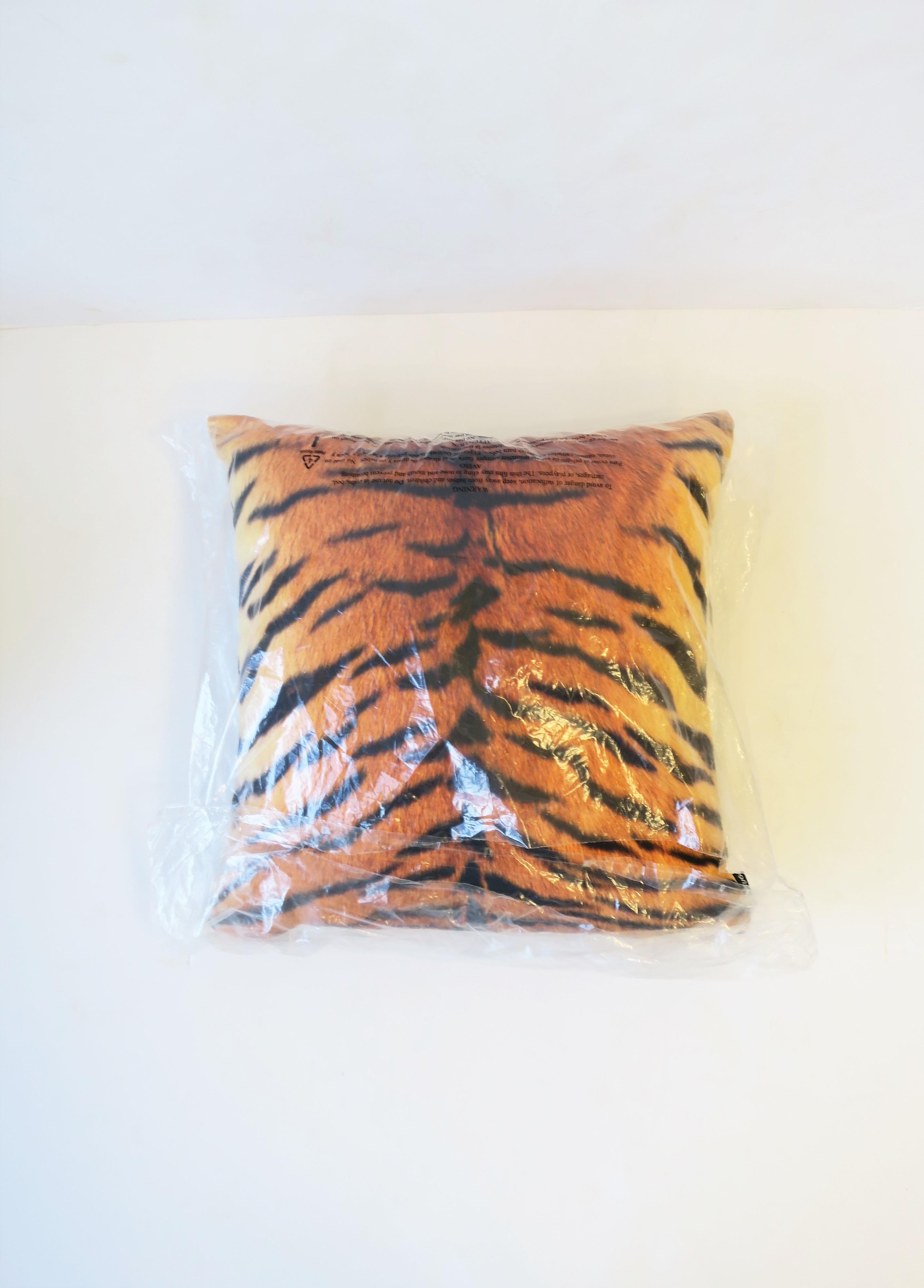 Tiger Cat Animal Print Cotton Throw Pillow For Sale 1