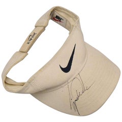 Tiger Woods genuine autograph on golf sun visor