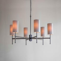 Araña contemporánea de vástago de bronce con pantallas de seda de abedul by Tigermoth Lighting