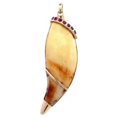 Tiger's Claw Wrapped Gold Stylized Serpent Snake Ruby and Gold Vintage Pendant