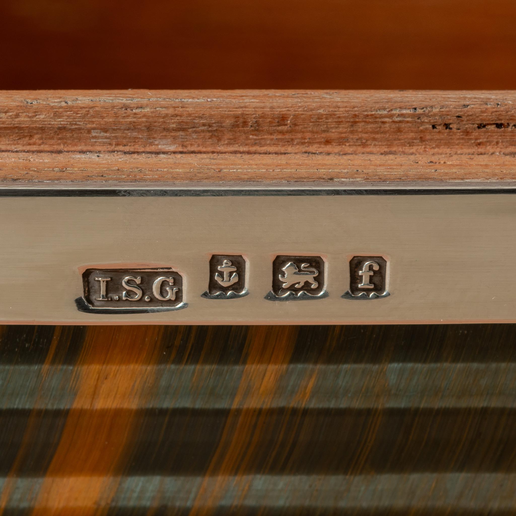 Scatola con occhio di tigre e argento, con marchio Birmingham1905. in vendita 2