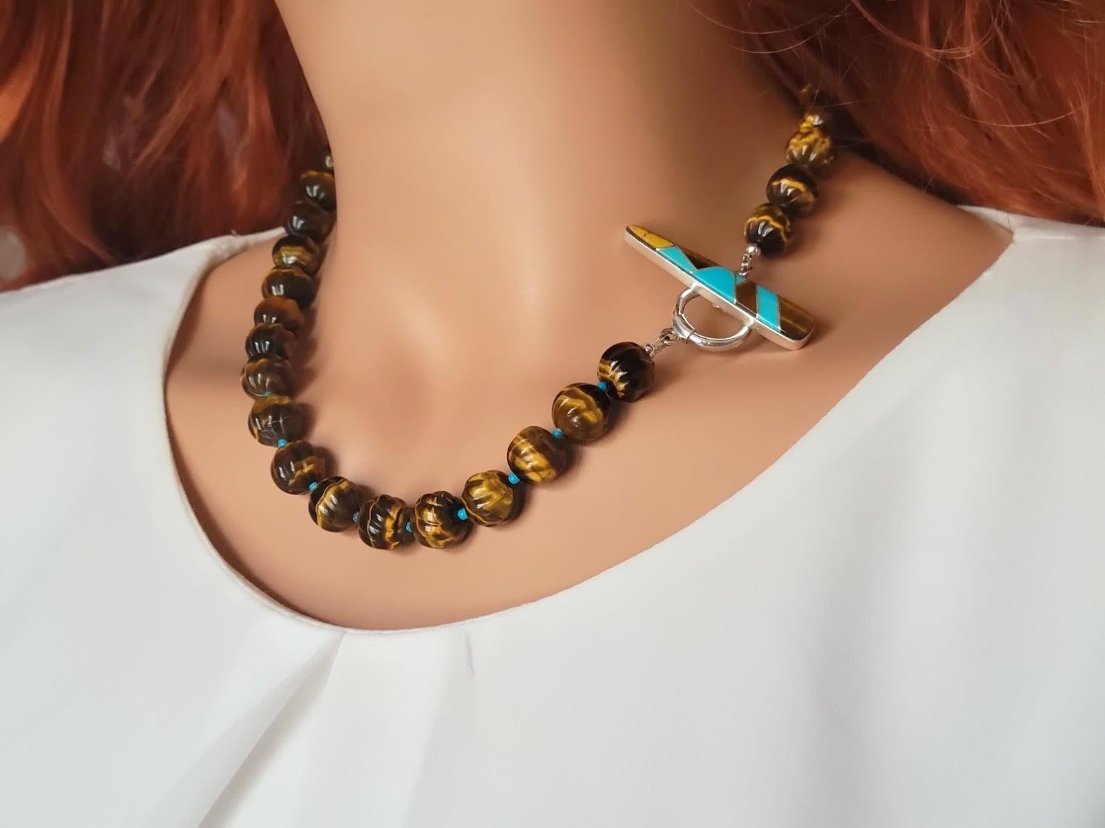 Halskette aus Tigerauge und Türkis Damen im Angebot