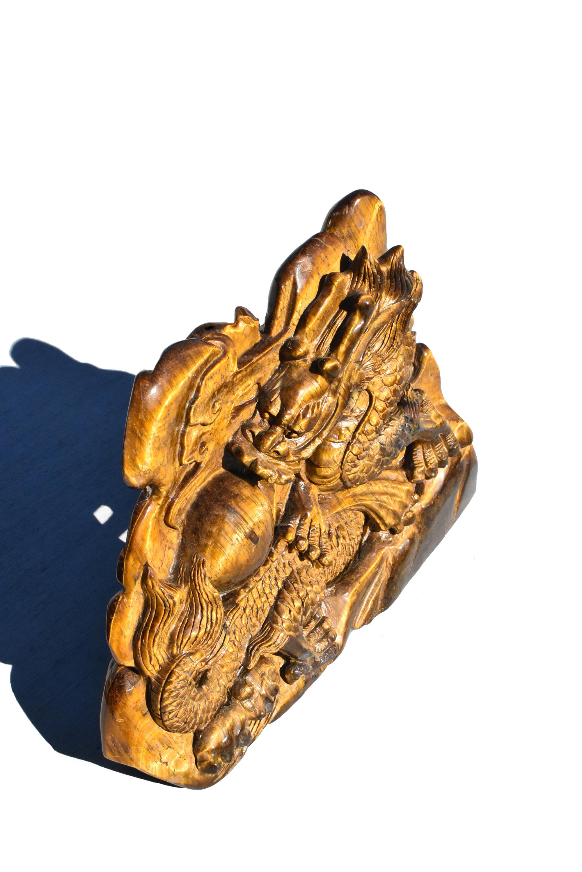 Quartz Tiger's Eye Dragon Statue 2.2 Lb Hand Carved For Sale
