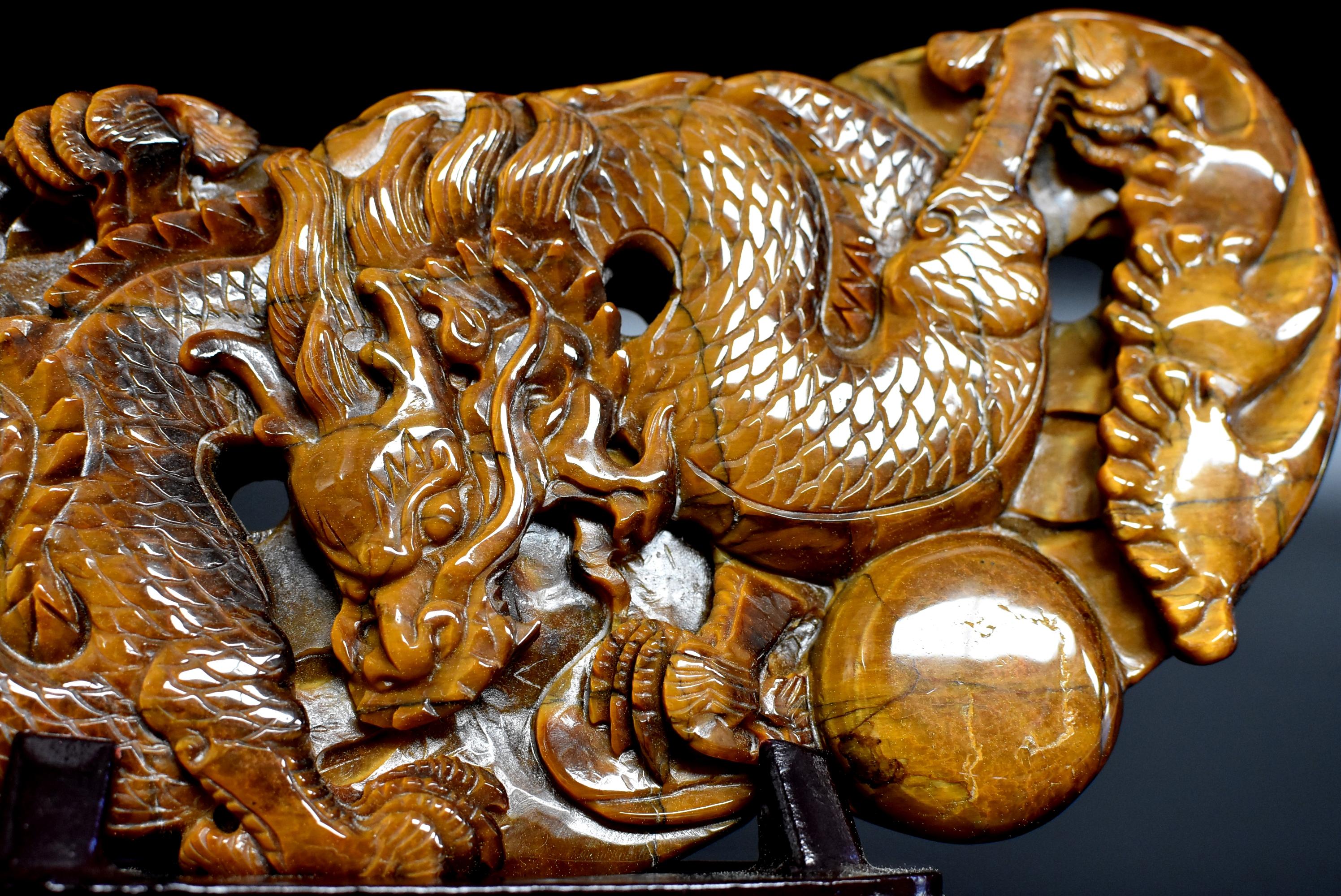 Tiger's Eye Dragon Statue, Hand Carved Gemstone Sculpture For Sale 2