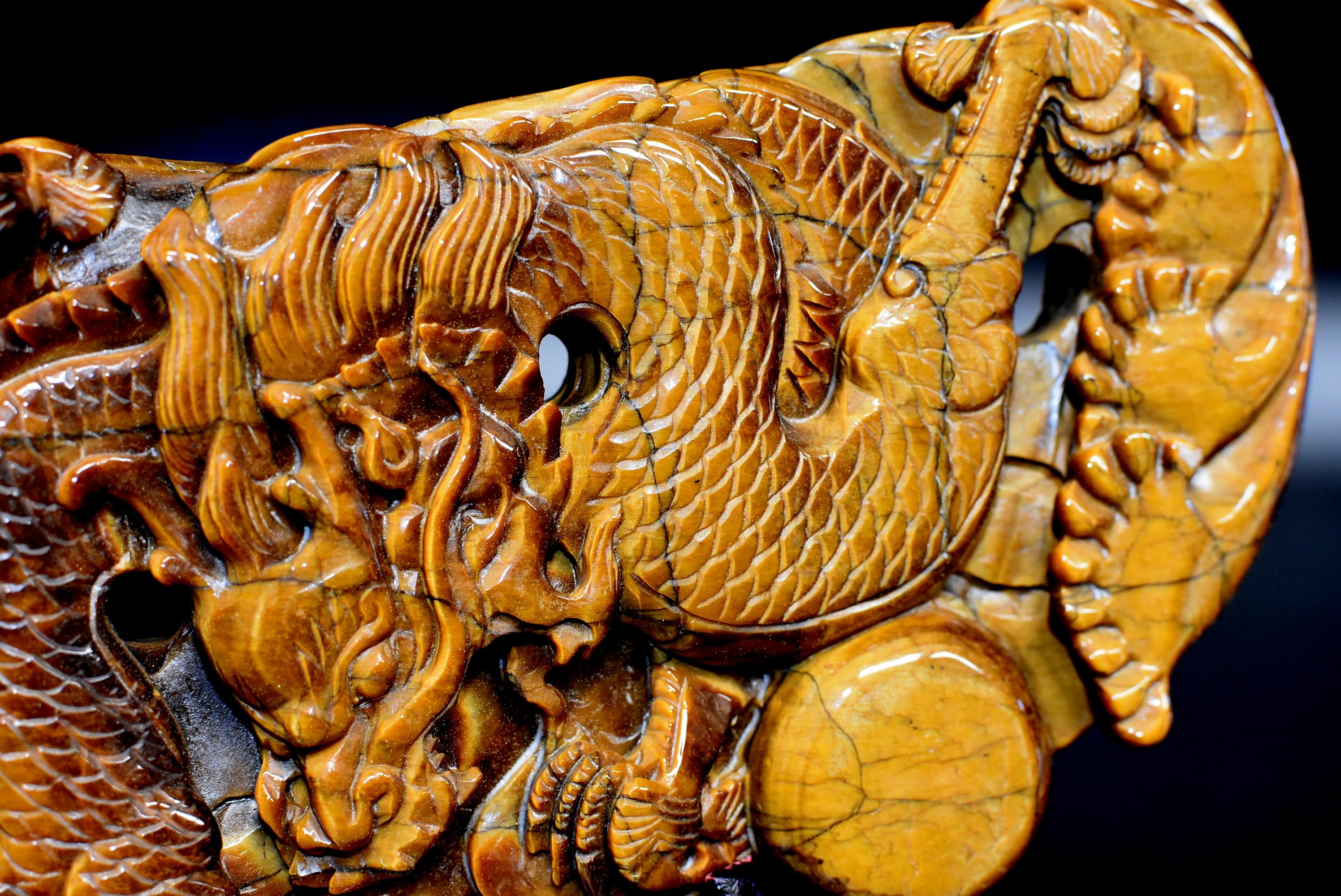 Tiger's Eye Dragon Statue, Hand Carved Gemstone Sculpture For Sale 3
