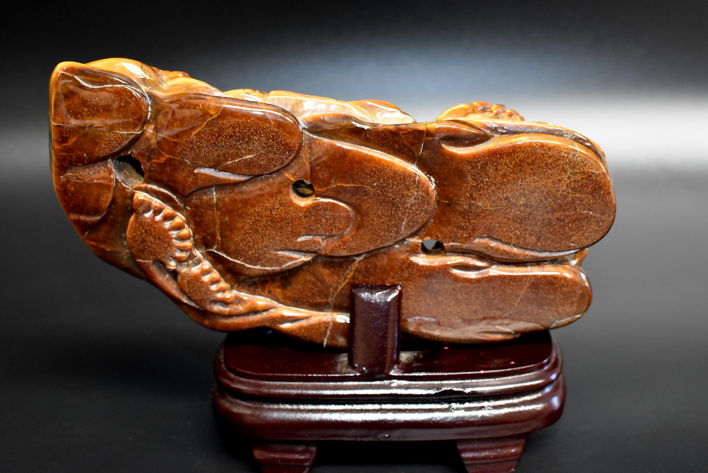 Tiger's Eye Dragon Statue, Hand Carved Gemstone Sculpture For Sale 7