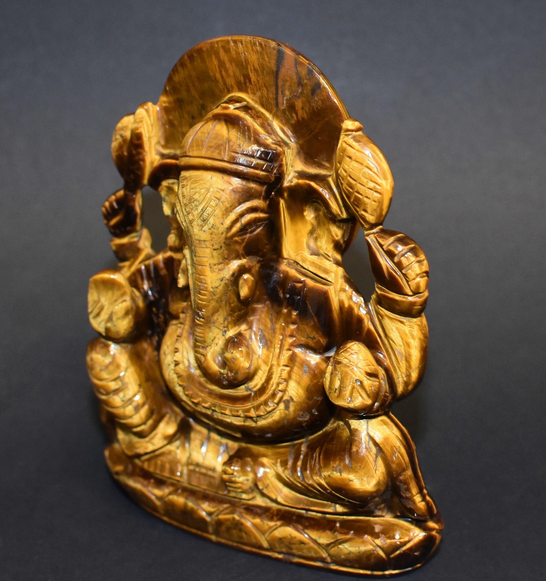 Tiger's Eye Ganesh Statue All Natural Gemstone In Good Condition In Somis, CA