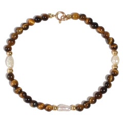 Bracciale di perle con occhio di tigre