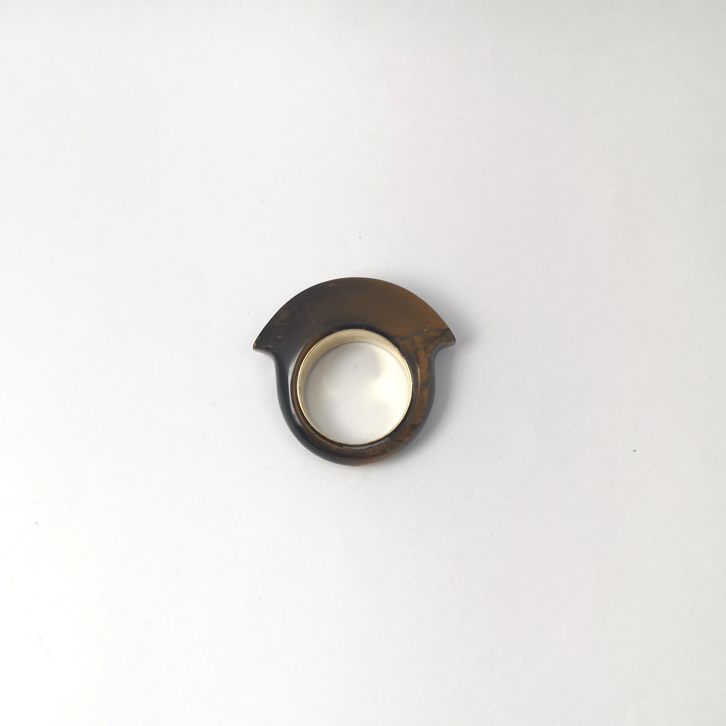Tigerauge-Ring in 18 Karat Gold gefasst im Angebot 5