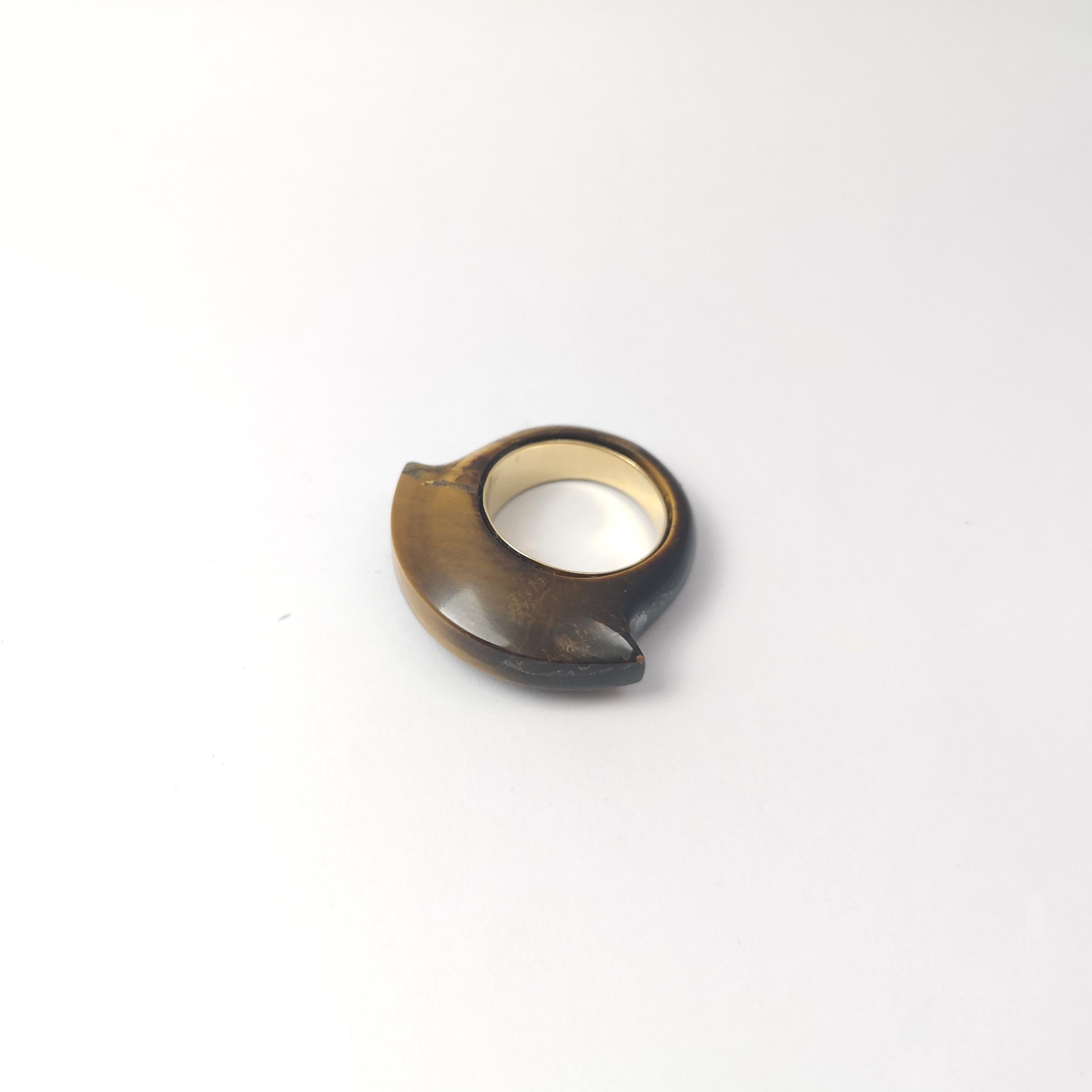 Tigerauge-Ring in 18 Karat Gold gefasst im Angebot 7