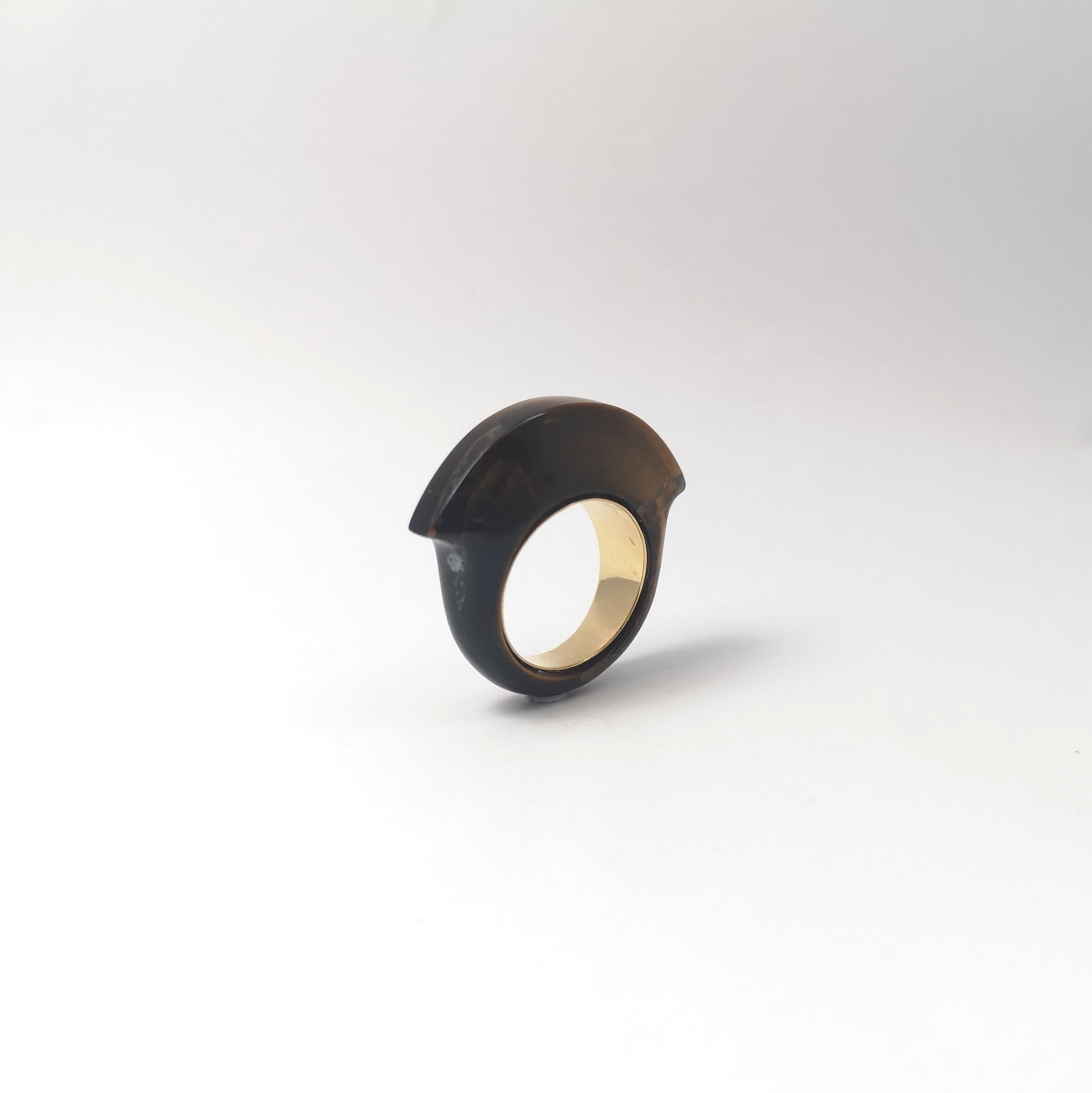 Tigerauge-Ring in 18 Karat Gold gefasst im Angebot 9