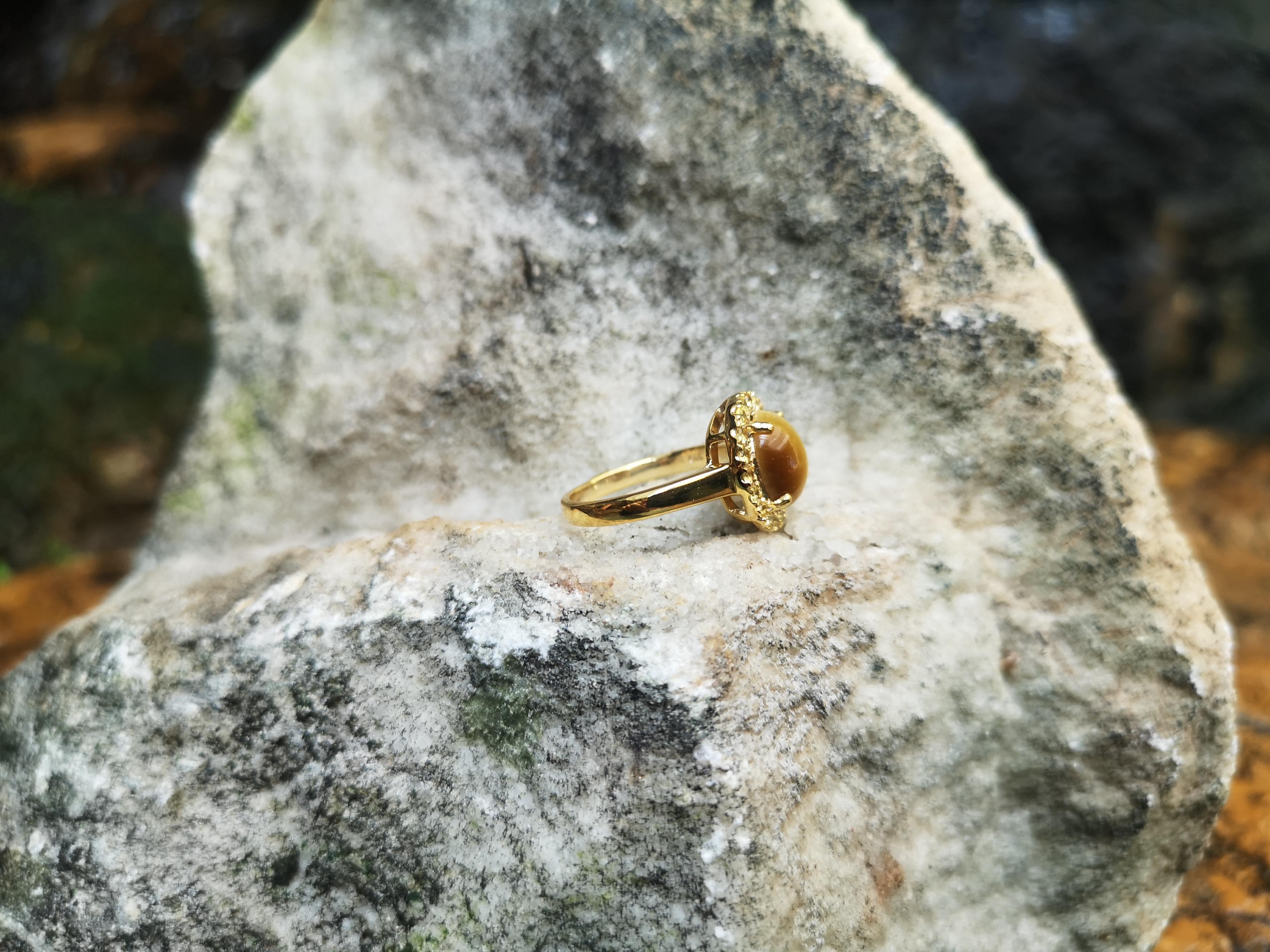 yellow gold tiger eye ring