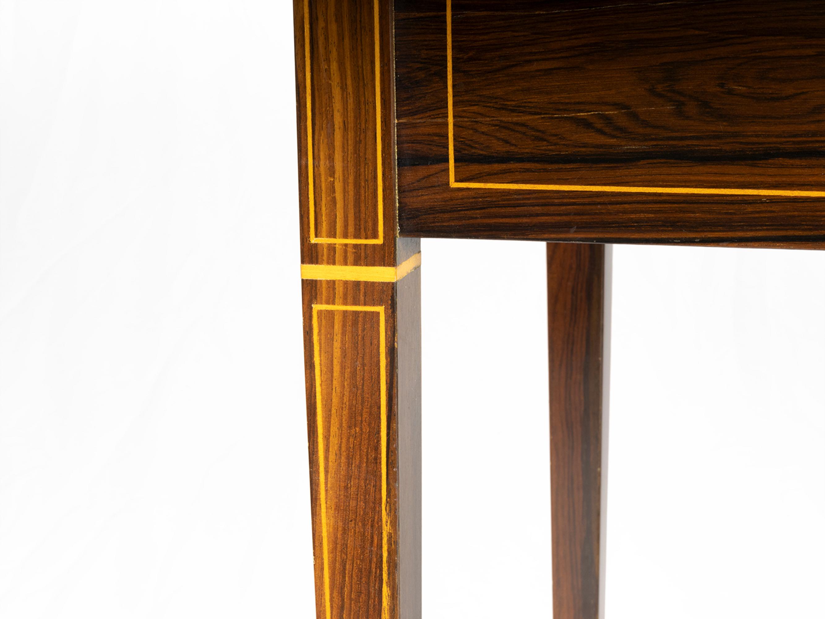 Tigerwood Victorian Handkerchief Table, 19th Century For Sale 5