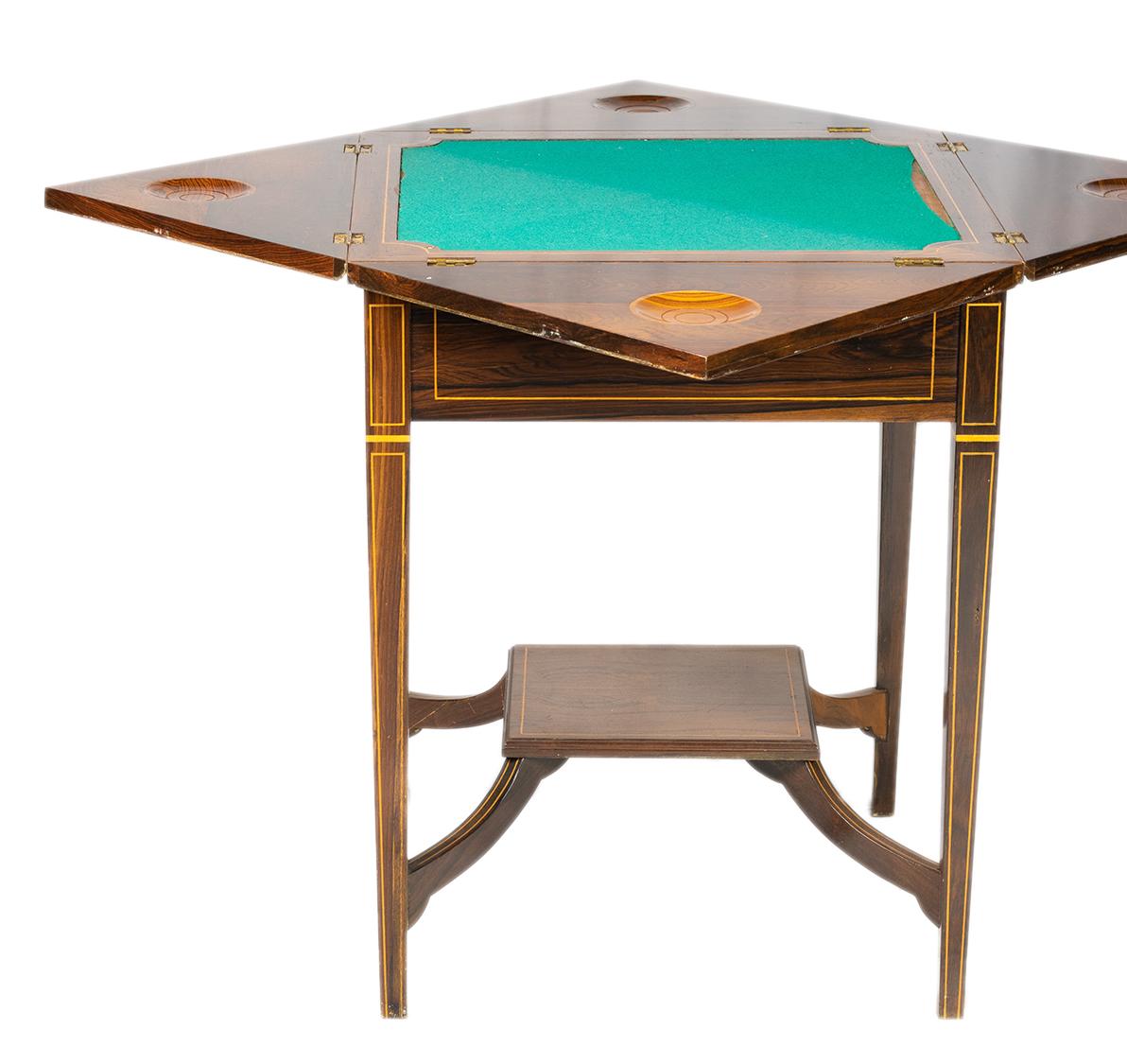 Tigerwood Victorian Handkerchief Table, 19th Century For Sale 1