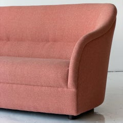 Sofá «Tight Back», diseñado por Ward Bennett para Brickel Associates
