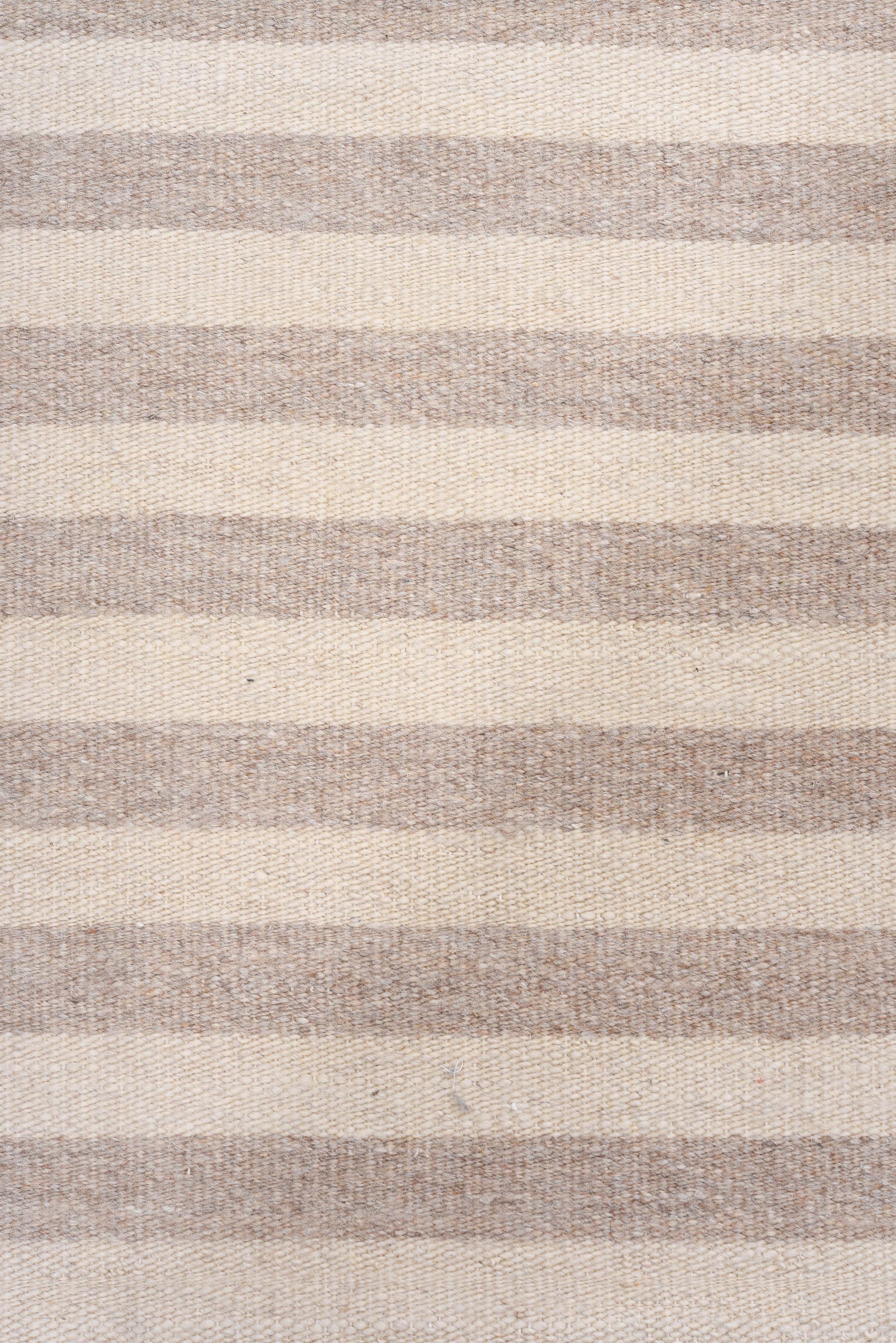 Tight Striped Linen Look Kilim In Good Condition For Sale In New York, NY