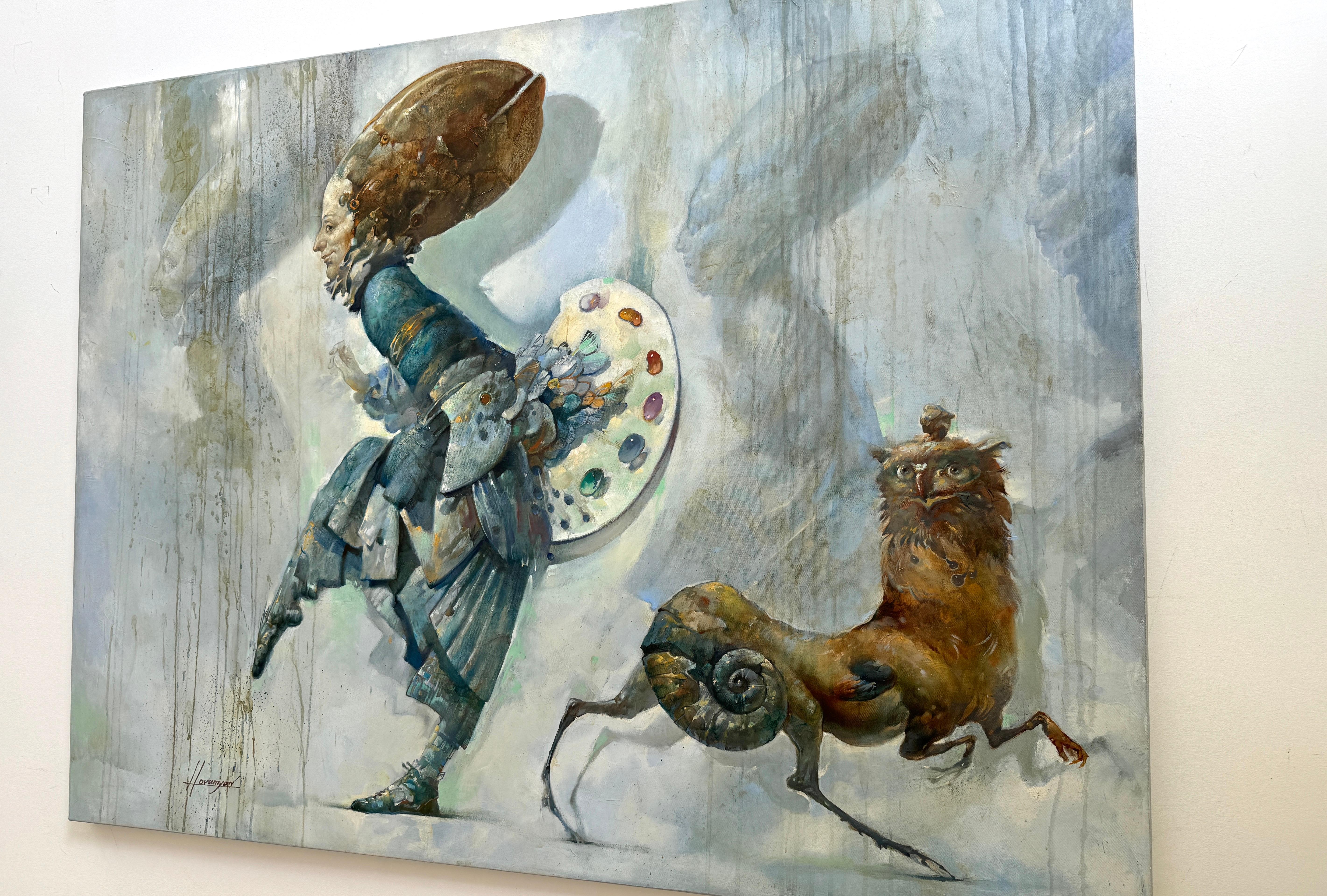 Dancing Wiseman, Surrealismo figurativo Pittura ad olio originale, pronta da appendere - Figurative Painting Grigio di Tigran Hovumyan