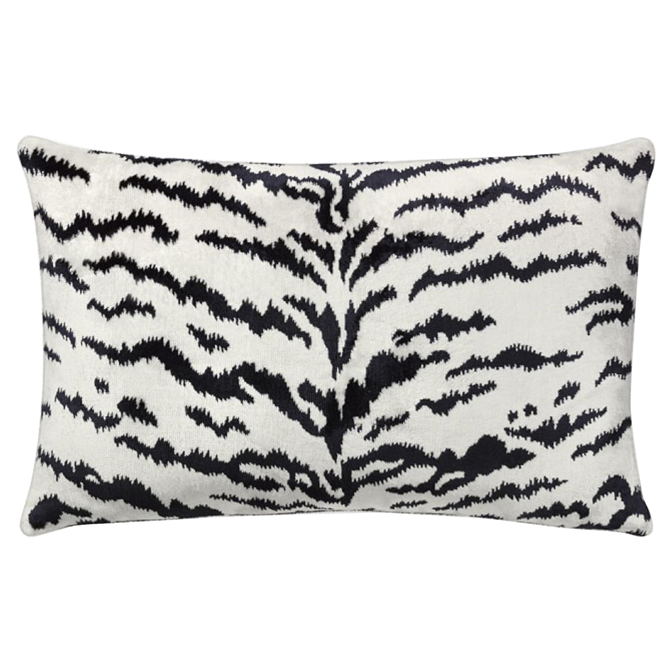 Coussin lombaire tigré en vente