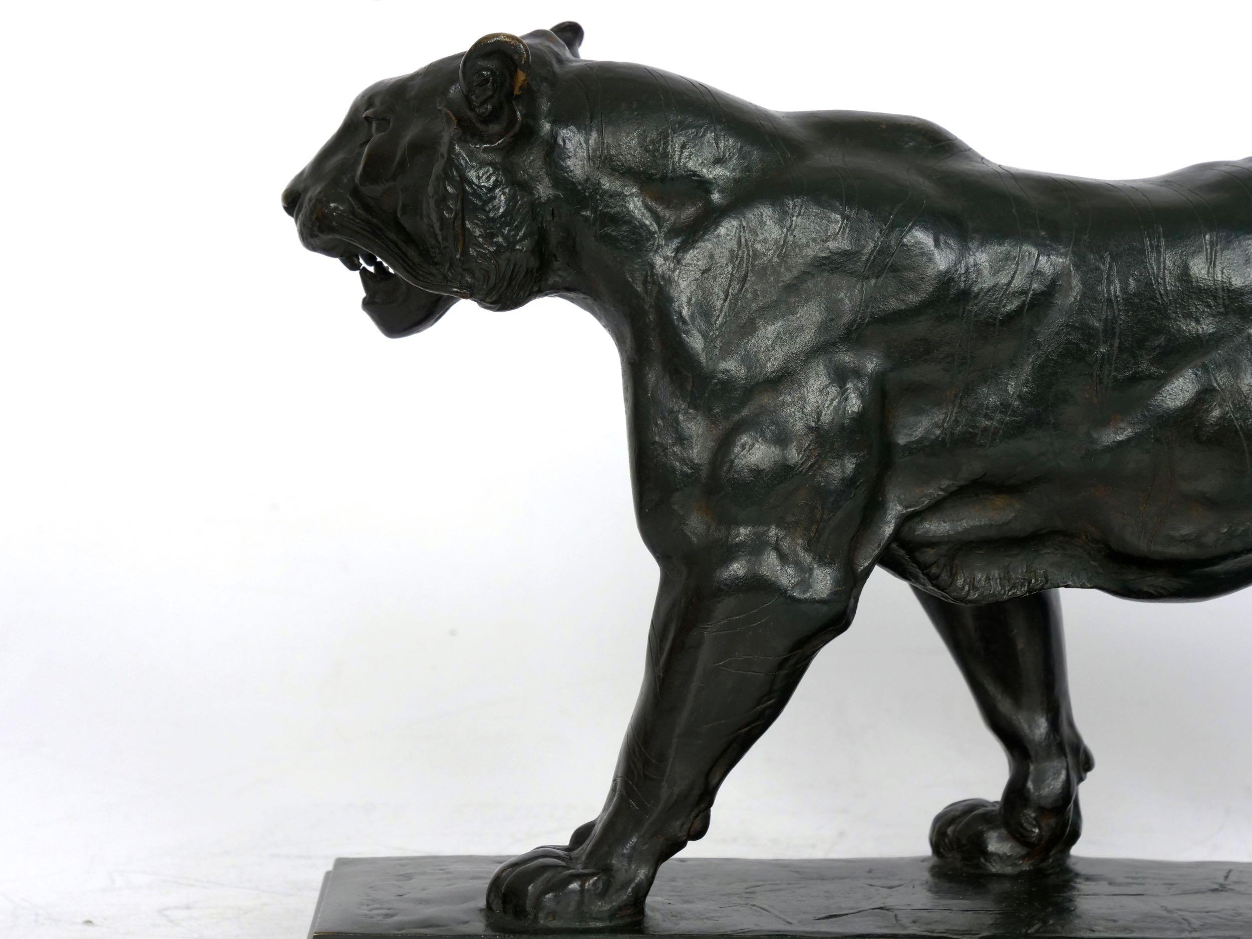 “Tigre Qui Marche” French Bronze Sculpture by Antoine-Louis Barye & Barbedienne 10