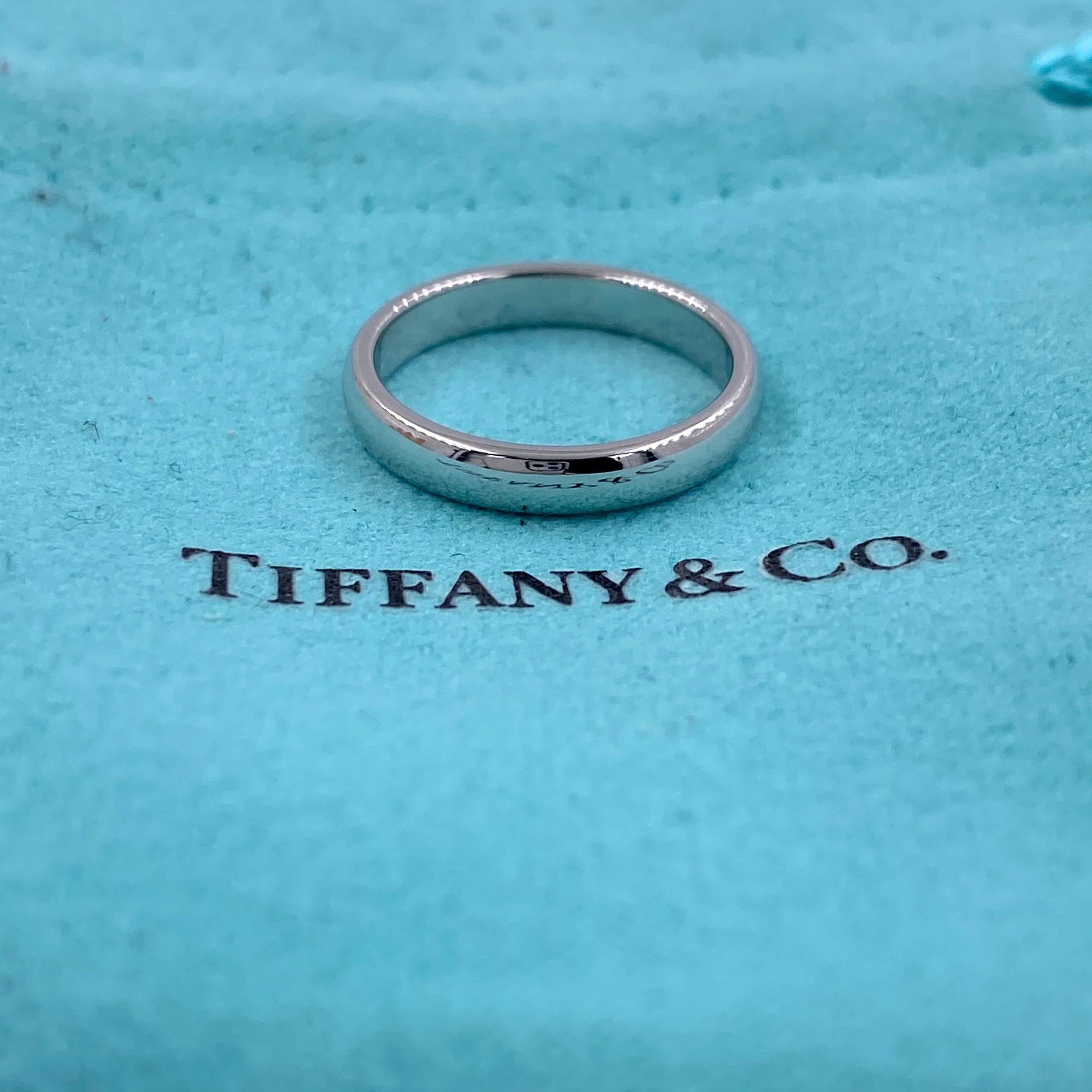 Tiffany & Co. Classic Wedding Band
Style:  3 MM
Metal:  Platinum PT950
Size:  4.50 sizable
Hallmark:  (C)TIFFANY&CO.PT950
Includes:  T&C Jewelry Pouch
Retail:  $1,150

Sku#11026TBB120220-4.5