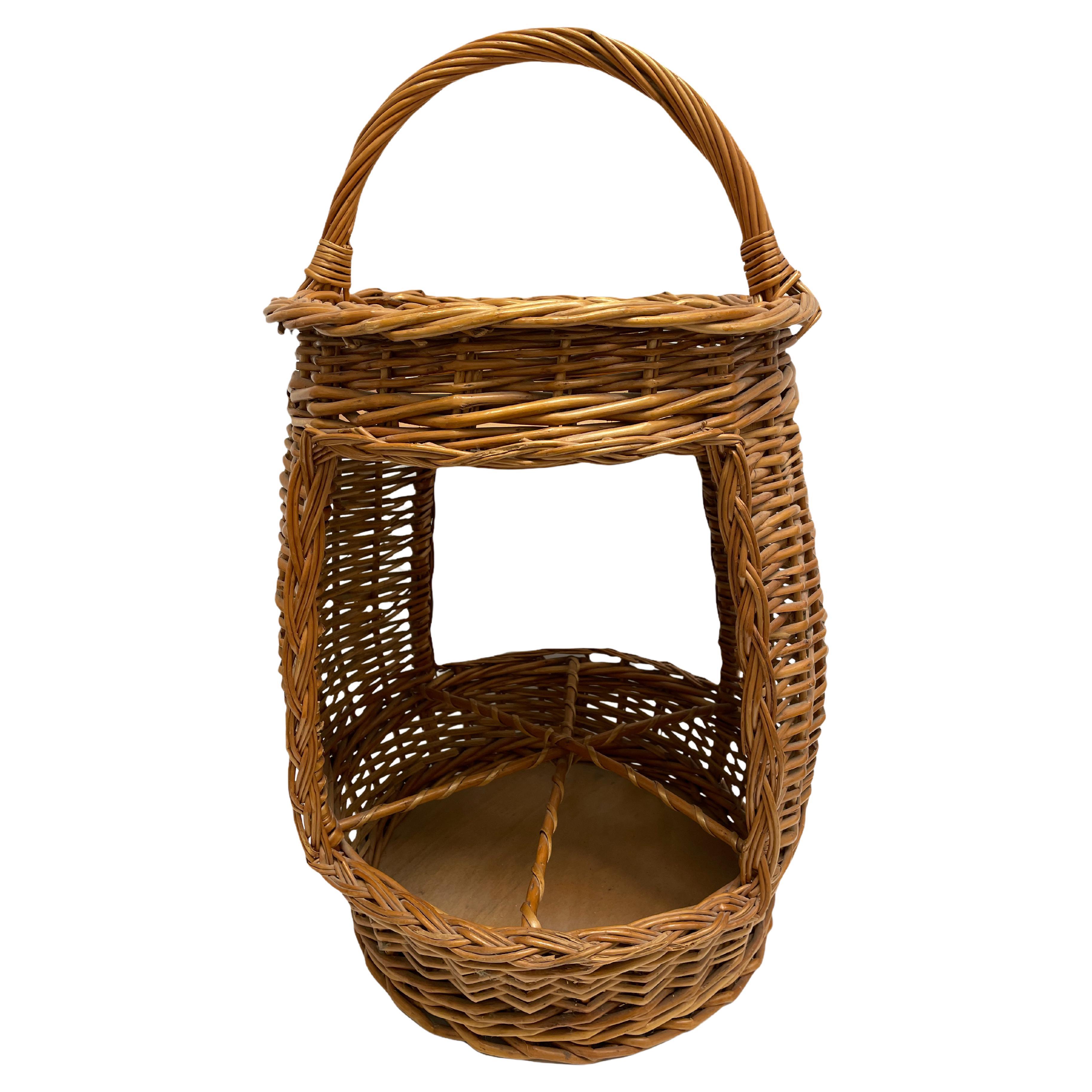 Tiki Bar Bottle Wine Rack, Wine Storage Wine Basket in Wicker & Wood, German