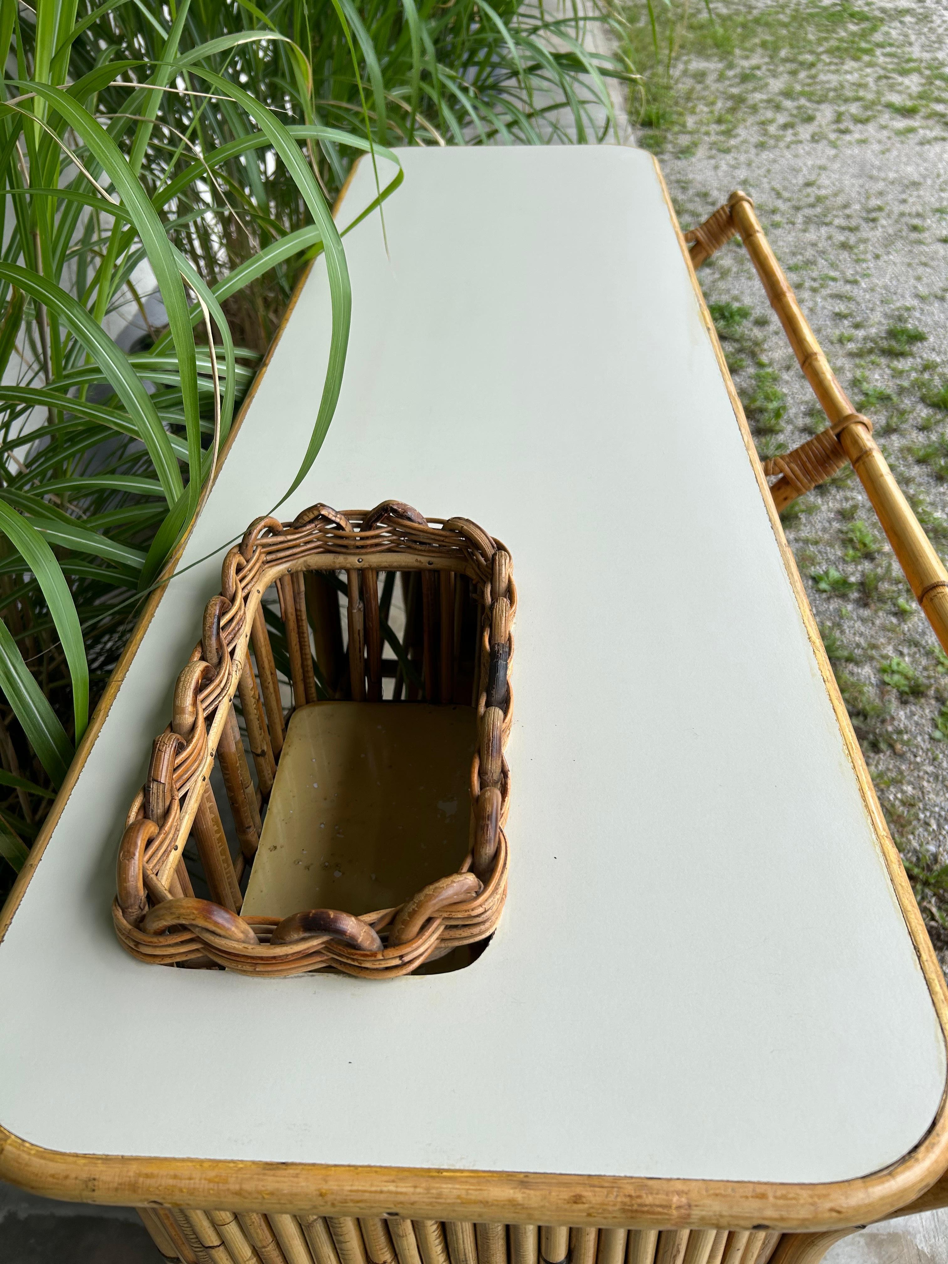 Tiki Bar in Bamboo and Rattan attributed to Tito Agnoli, Italy, 1950s, Dry Bar For Sale 6