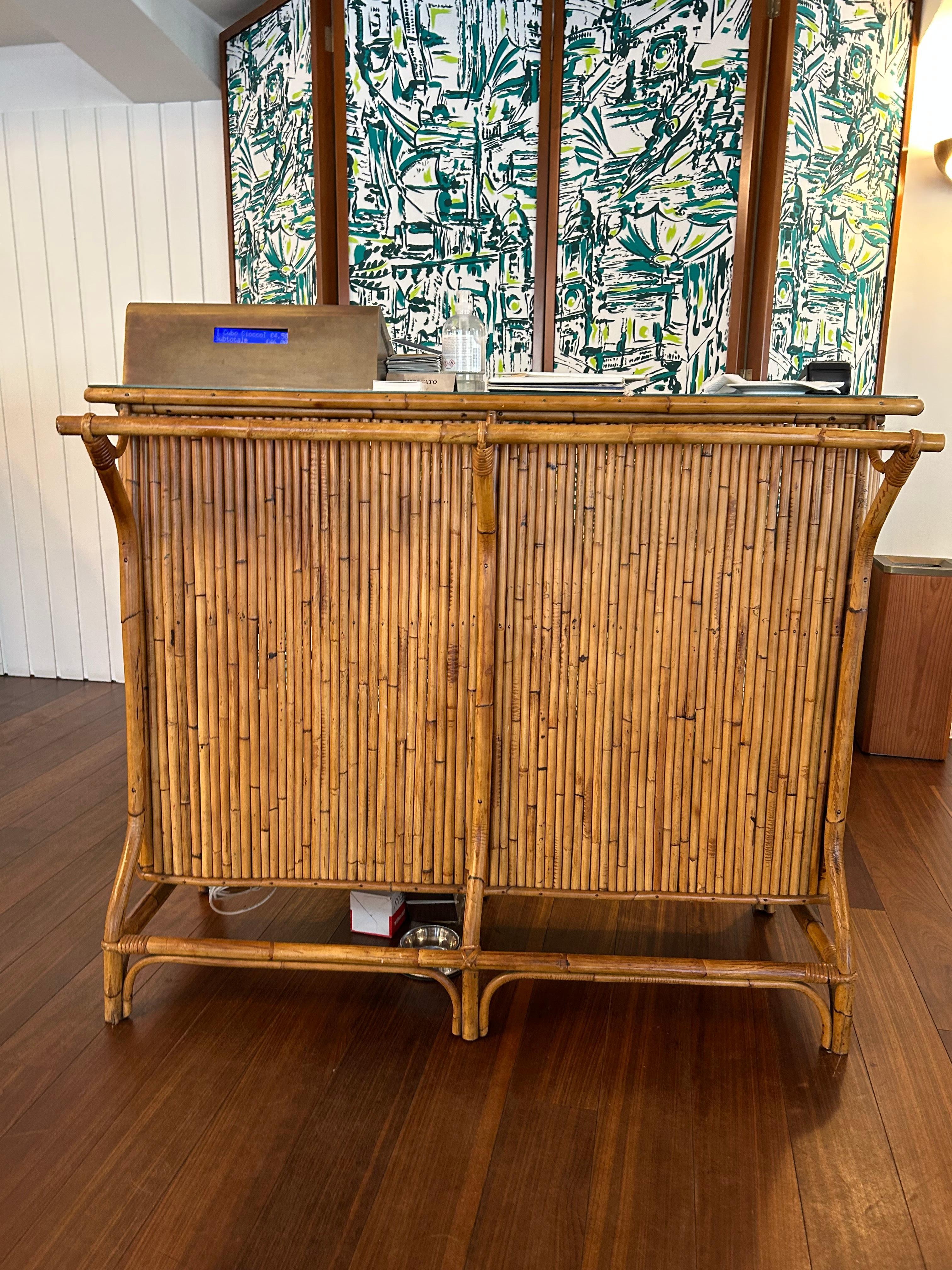 Tiki Bar in Bamboo and Rattan attributed to Tito Agnoli, Italy, 1950s, Dry Bar For Sale 7