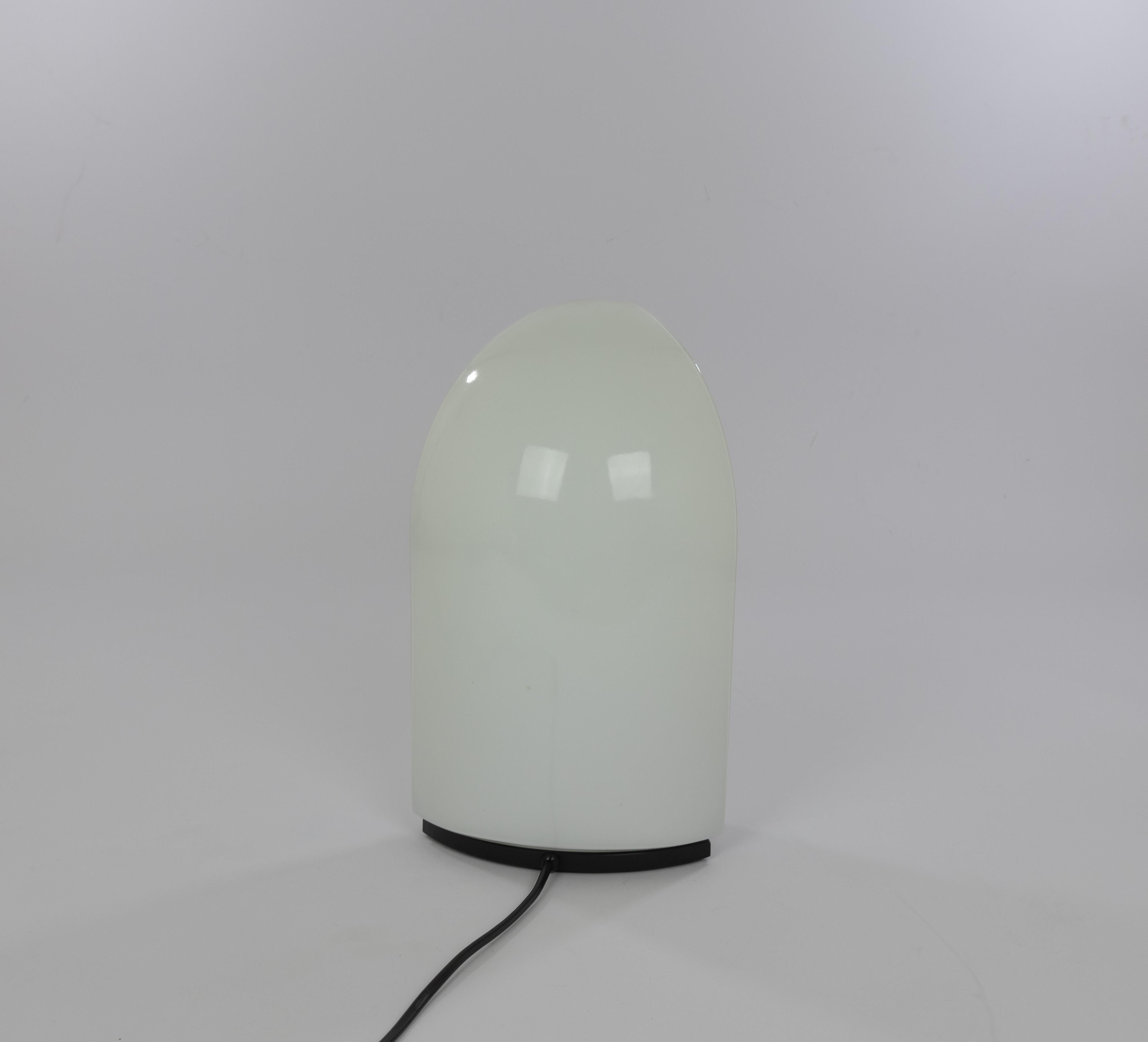 Tiki Table Lamp by Kazuhide Takahama for Leucos, 1980s in vendita 3