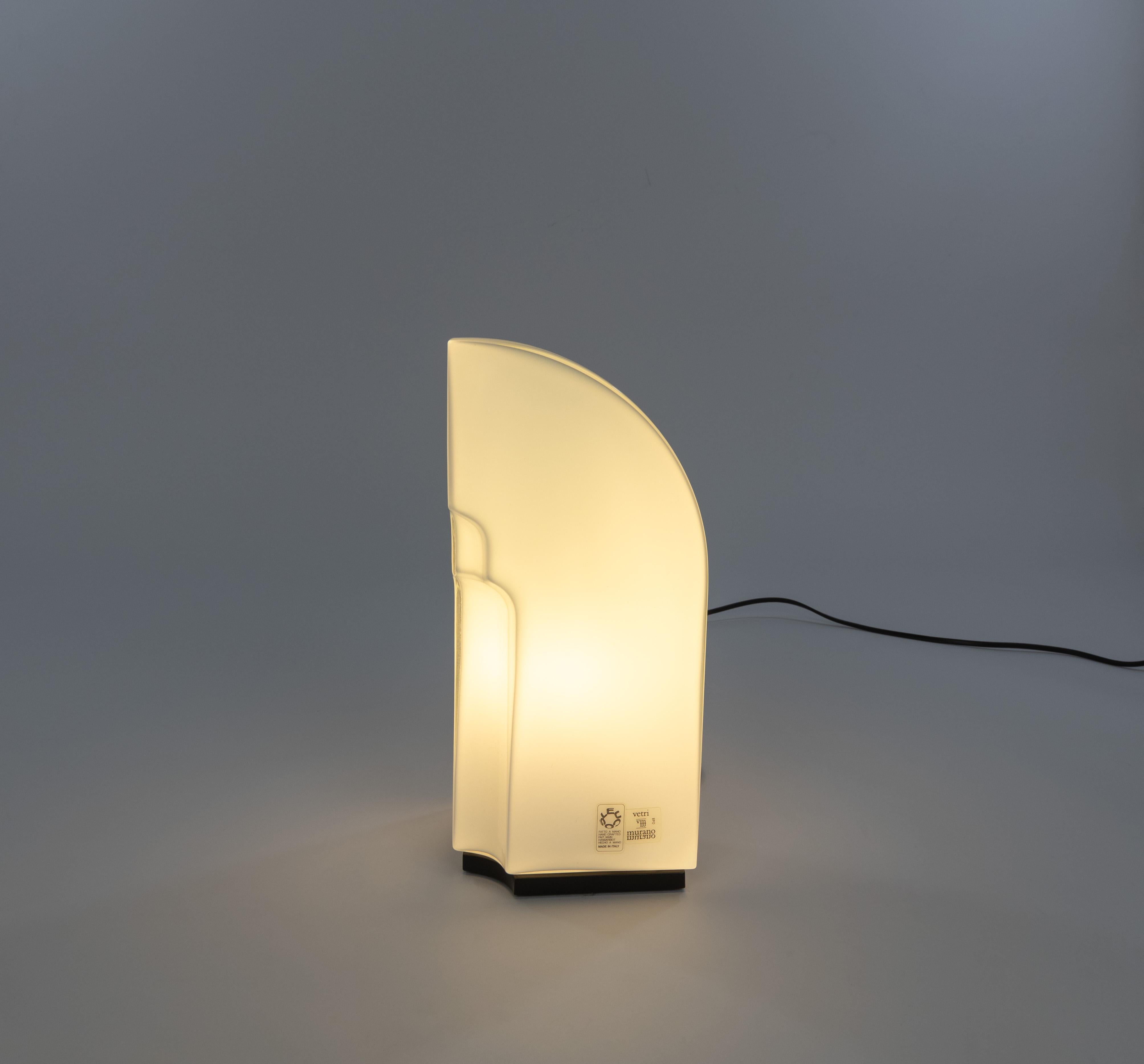 Italiano Tiki Table Lamp by Kazuhide Takahama for Leucos, 1980s in vendita