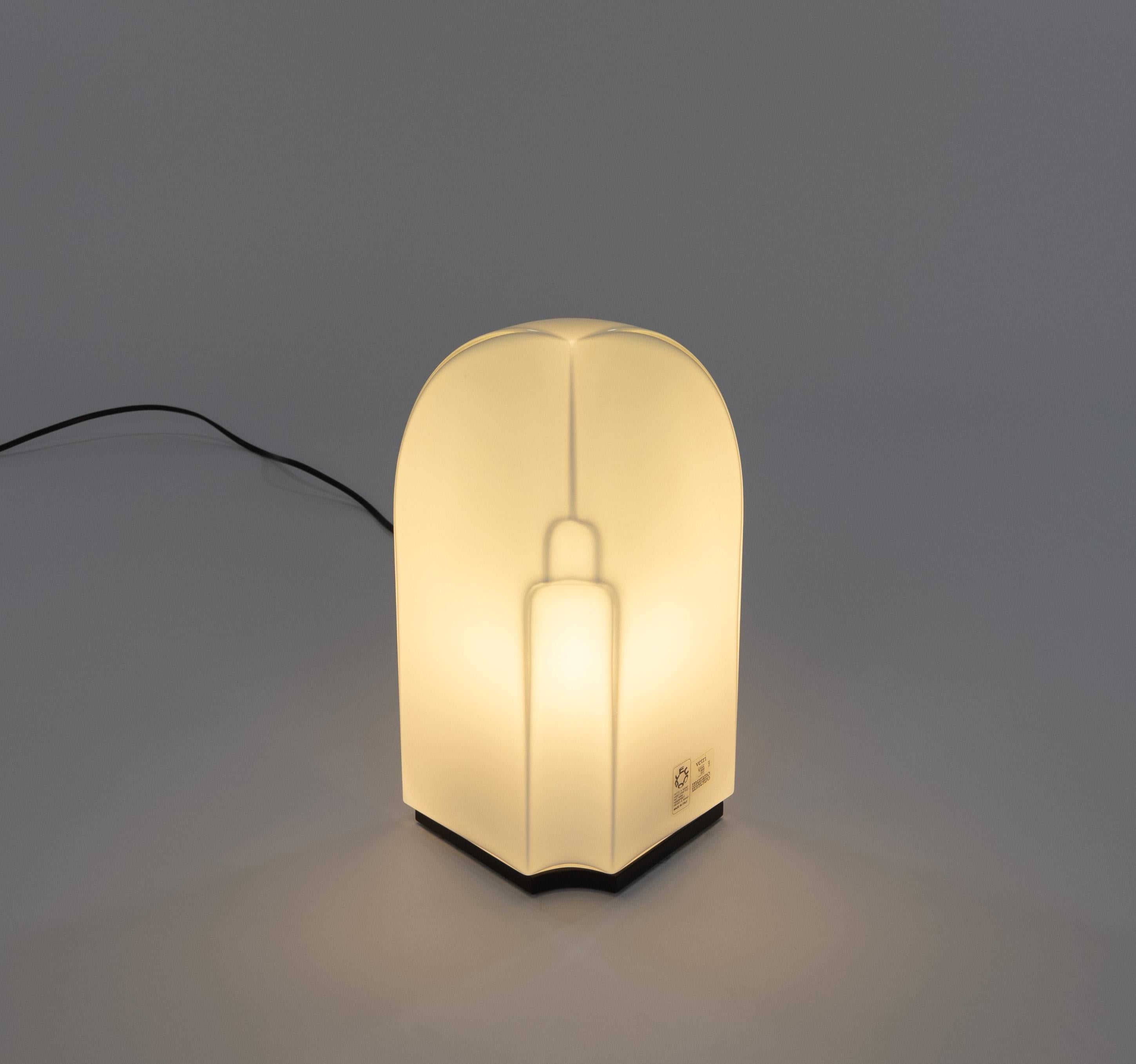 Tiki Table Lamp by Kazuhide Takahama for Leucos, 1980s in vendita 1