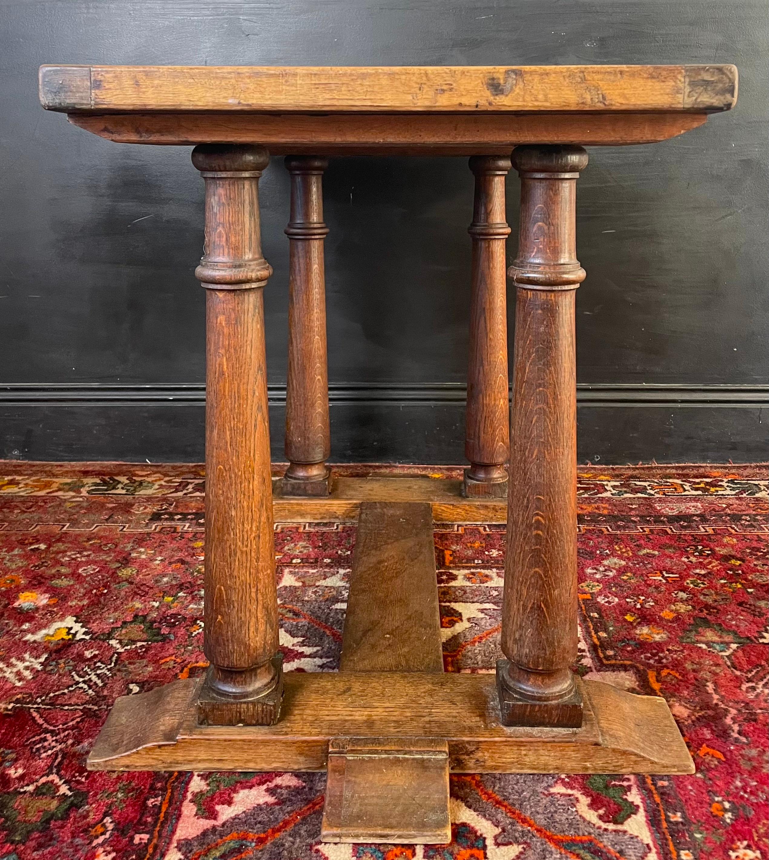 TILDEN / HEAL AND SONS - Bistro table - console - Art Deco - England In Good Condition For Sale In Beuzevillette, FR