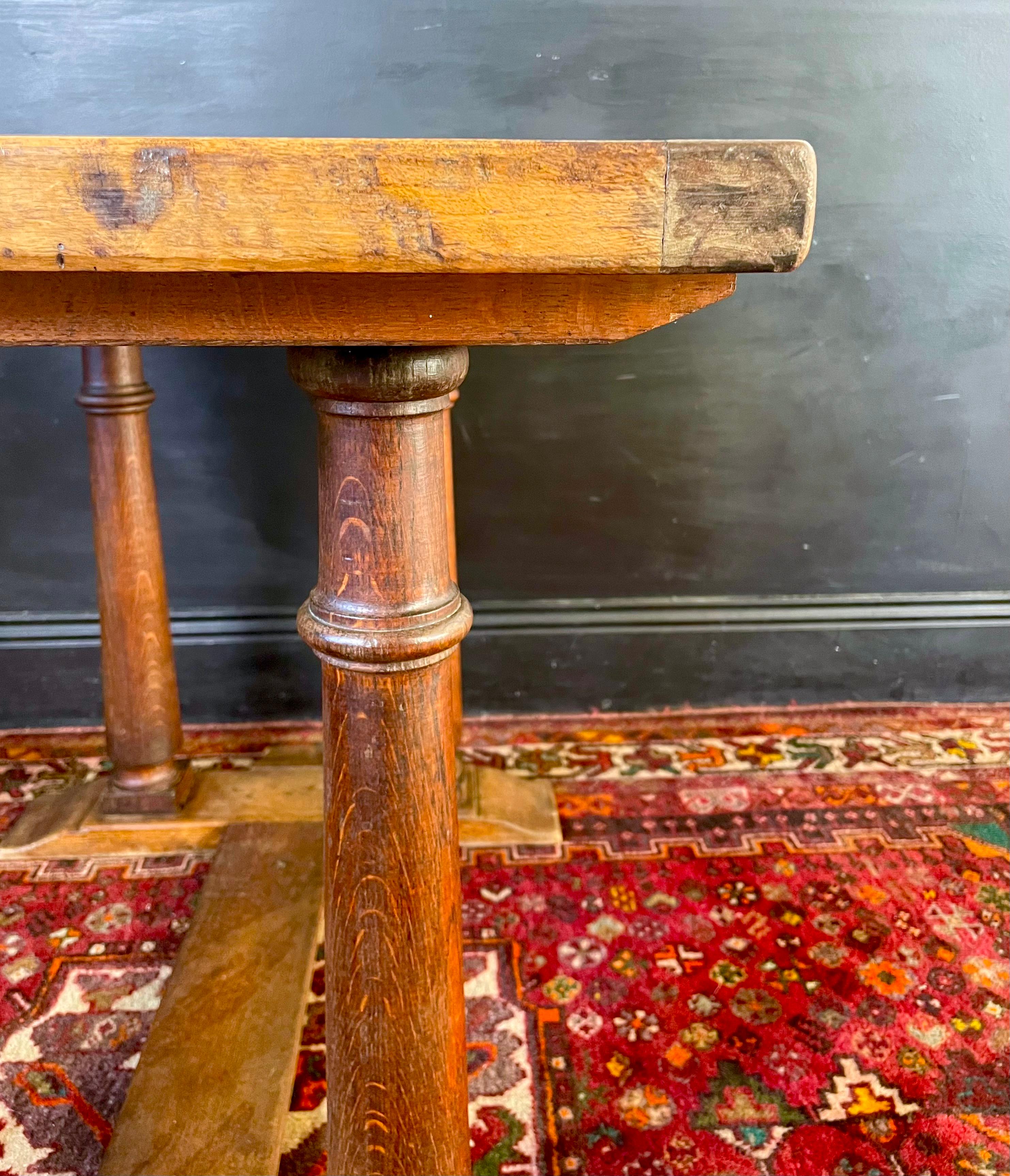 20th Century TILDEN / HEAL AND SONS - Bistro table - console - Art Deco - England For Sale