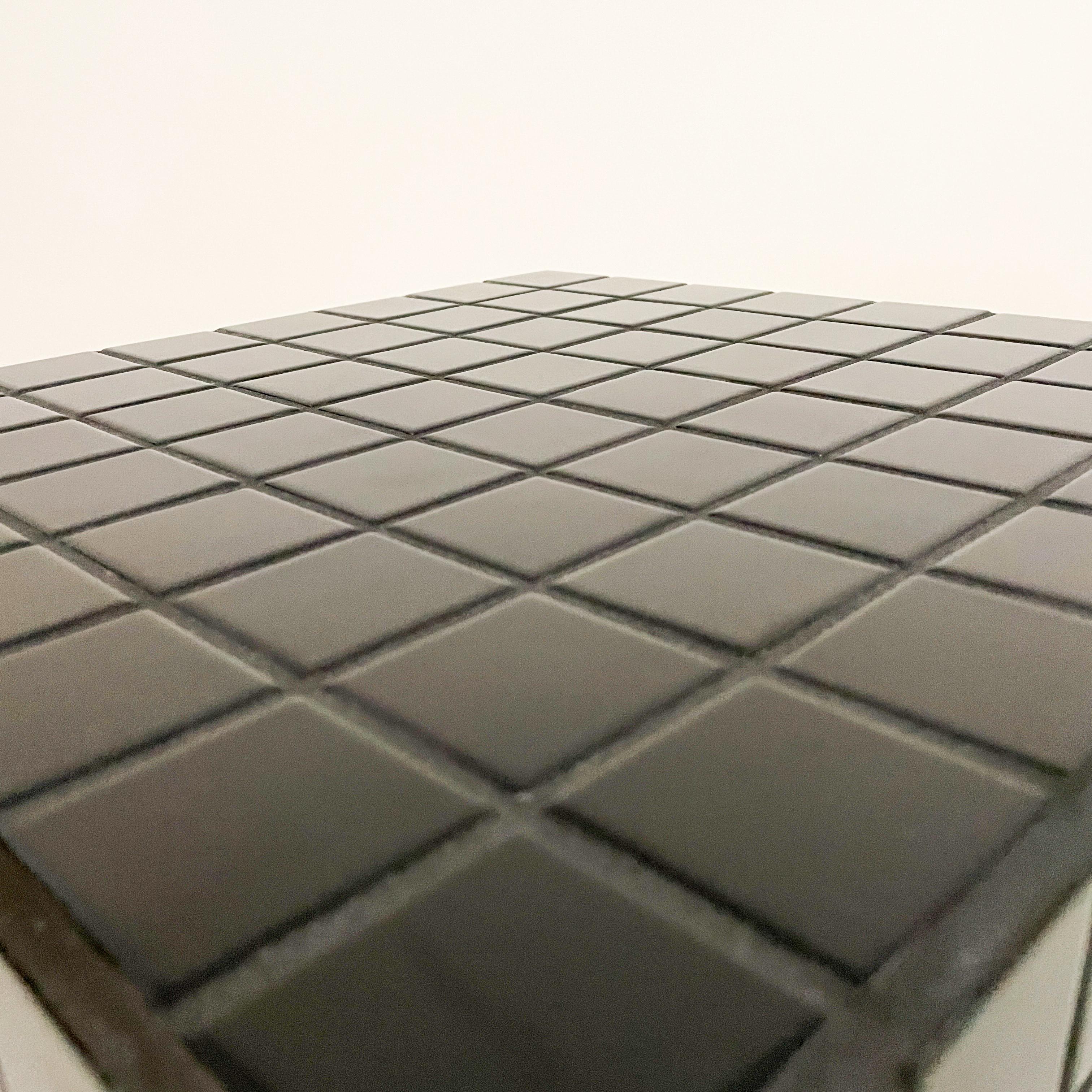 rubik's cube table