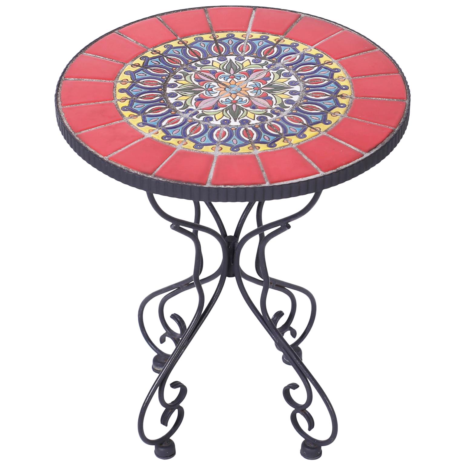 Taburete o Mesa de Azulejos y Hierro