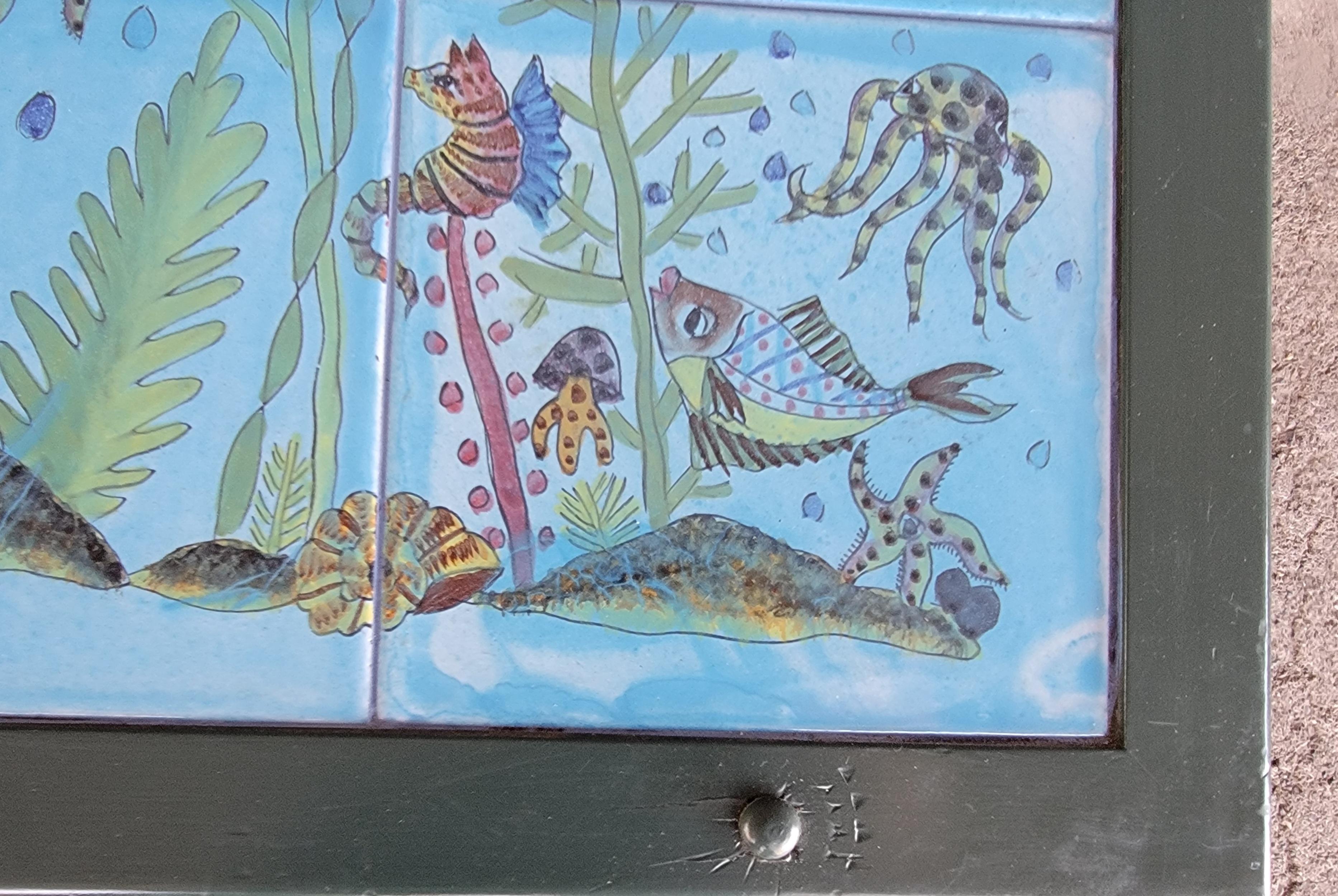 Tile Top Coffee Table Undersea or Fish Tank Nautical Theme For Sale 4
