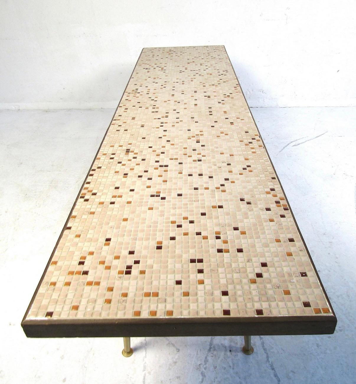 Table basse en mosaïque Bon état - En vente à Brooklyn, NY