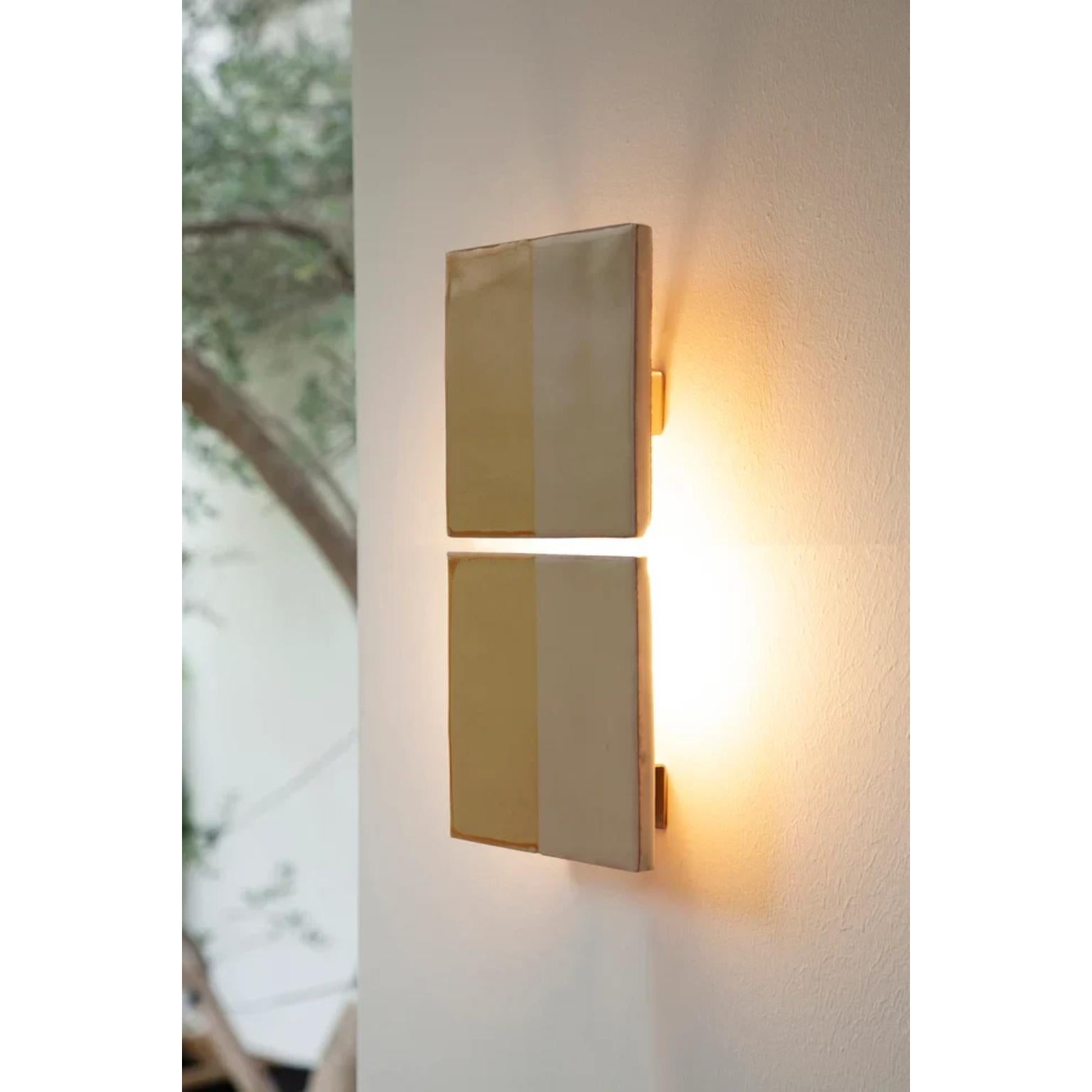 Portugais Applique décorative en céramique jaune Tiles Line by Violaine d'Harcourt en vente