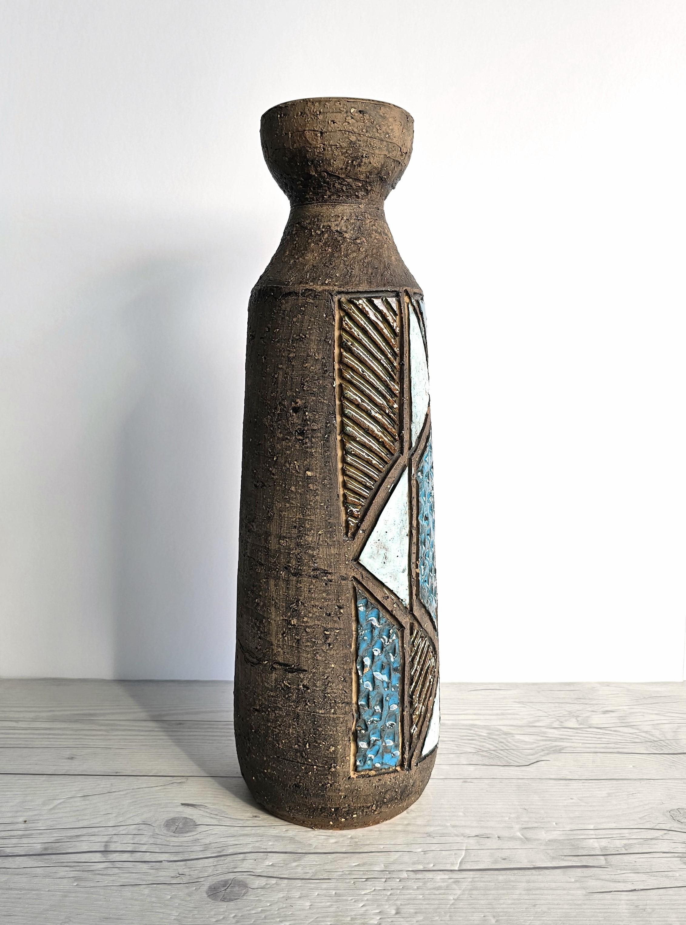 20th Century Tilgmans Keramik, Swedish Midcentury Modernist Sgraffito Sculptural Bottle Vase For Sale