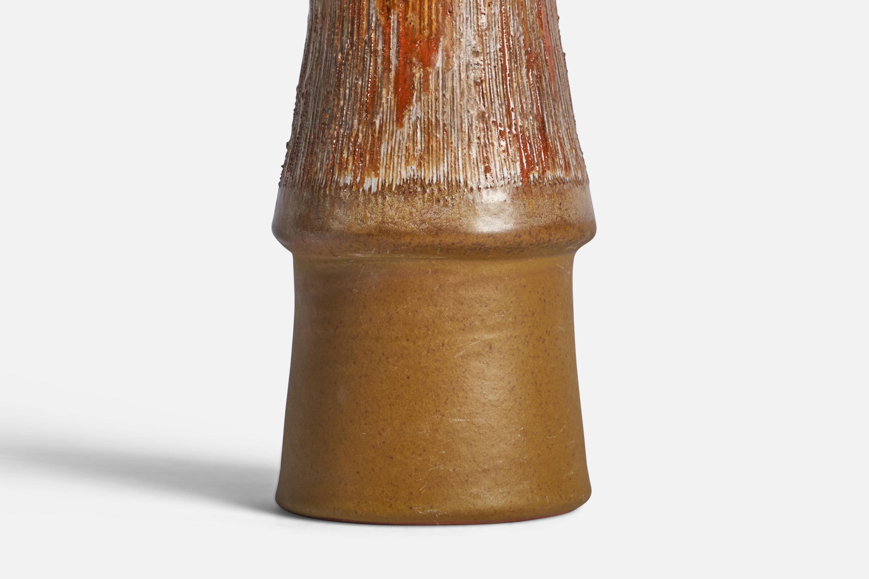 Tilgmans Keramik, Vase, Stoneware, Sweden, 1950s In Good Condition For Sale In High Point, NC