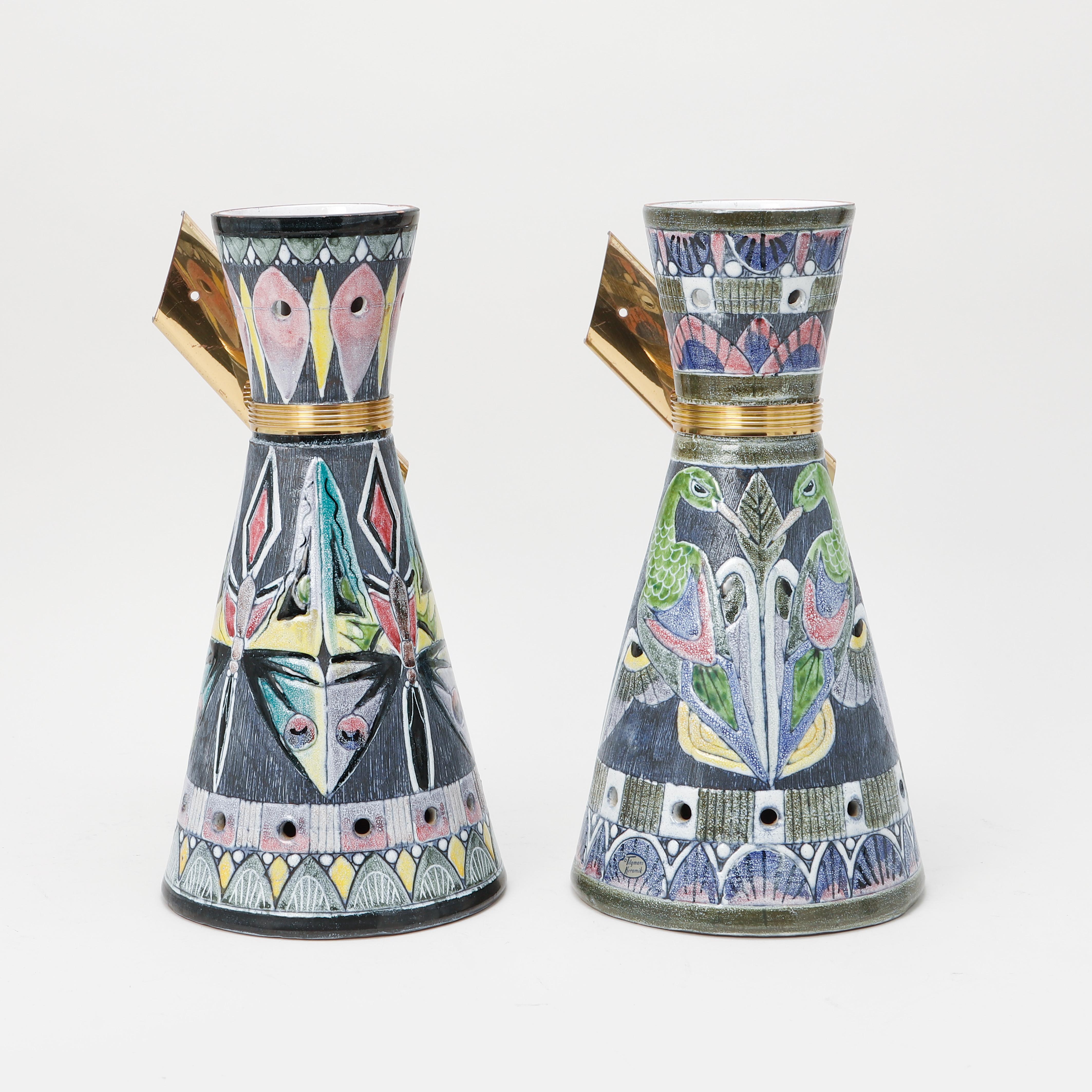 XX secolo Applique Tilgmans, una coppia in ceramica dipinta a mano, unica in Svezia 1960 in vendita