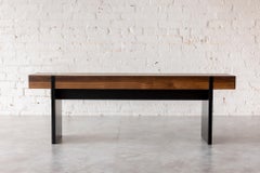 Panca Tillikum in noce nero di Autonomous Furniture