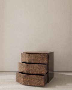 Kippbarer Nachttisch