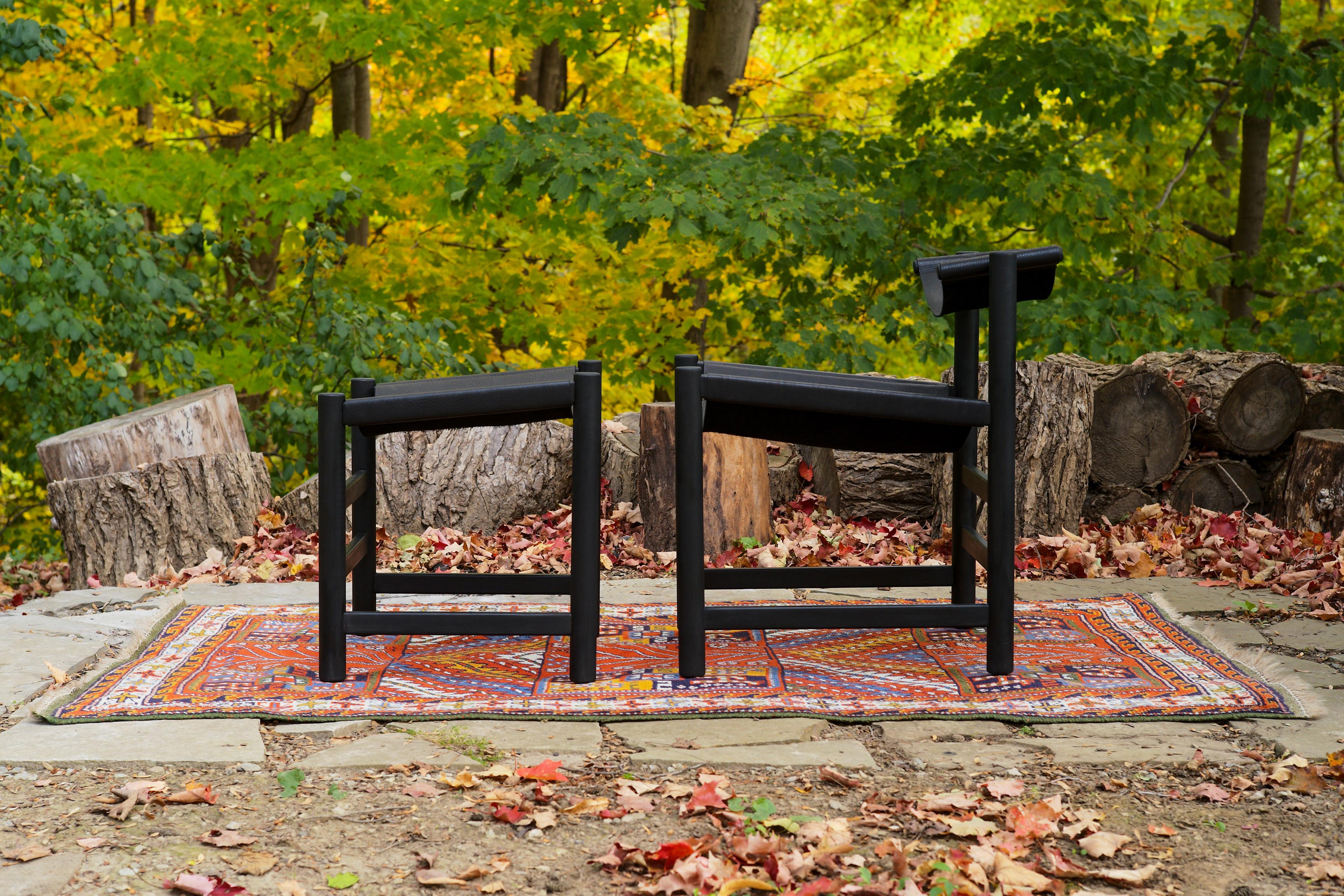 XXIe siècle et contemporain Pouf à bascule en vente