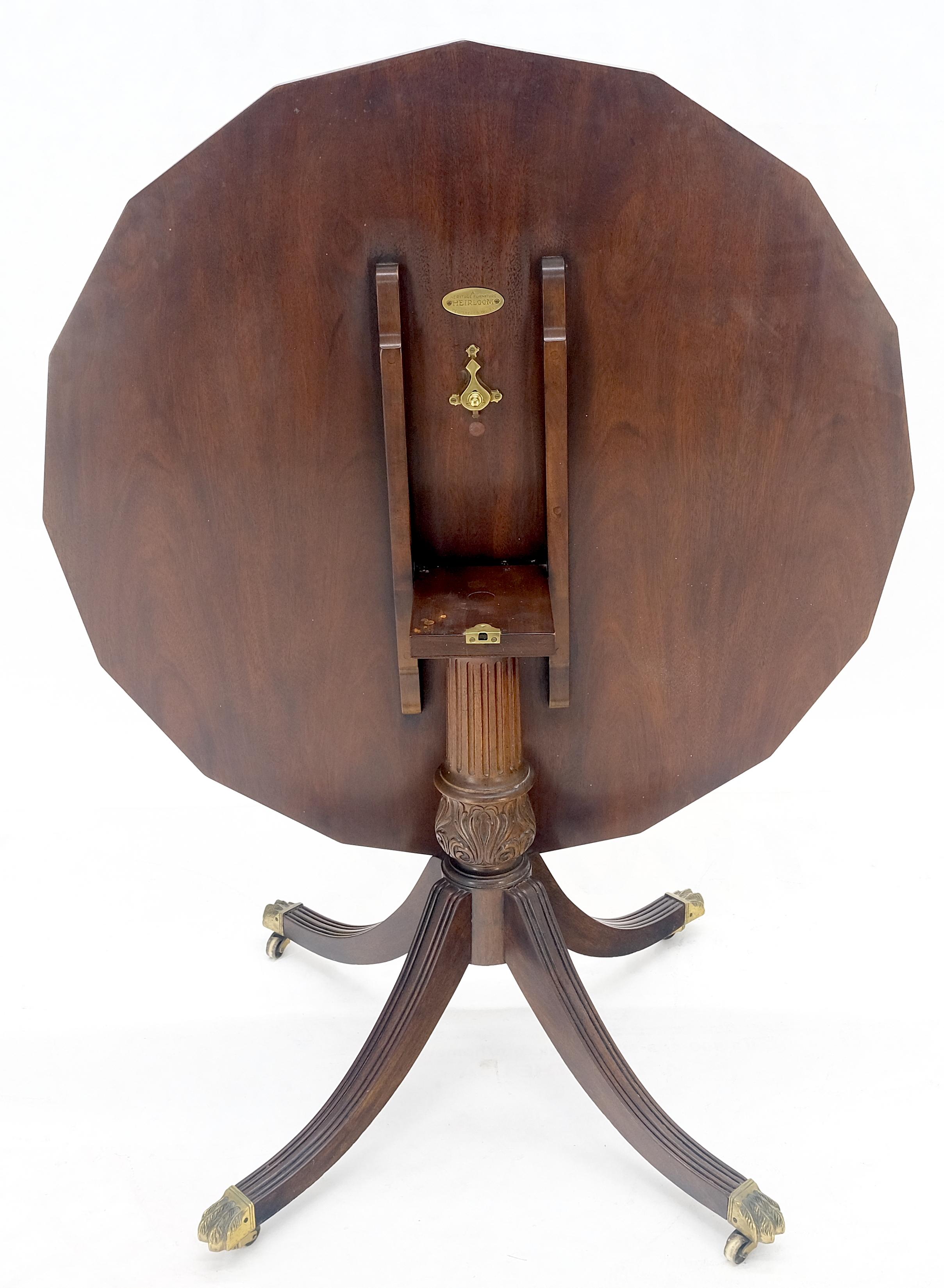 Tilt Top Mahogany Banded Rosewood Round Breakfast Table Single Pedestal Base For Sale 8