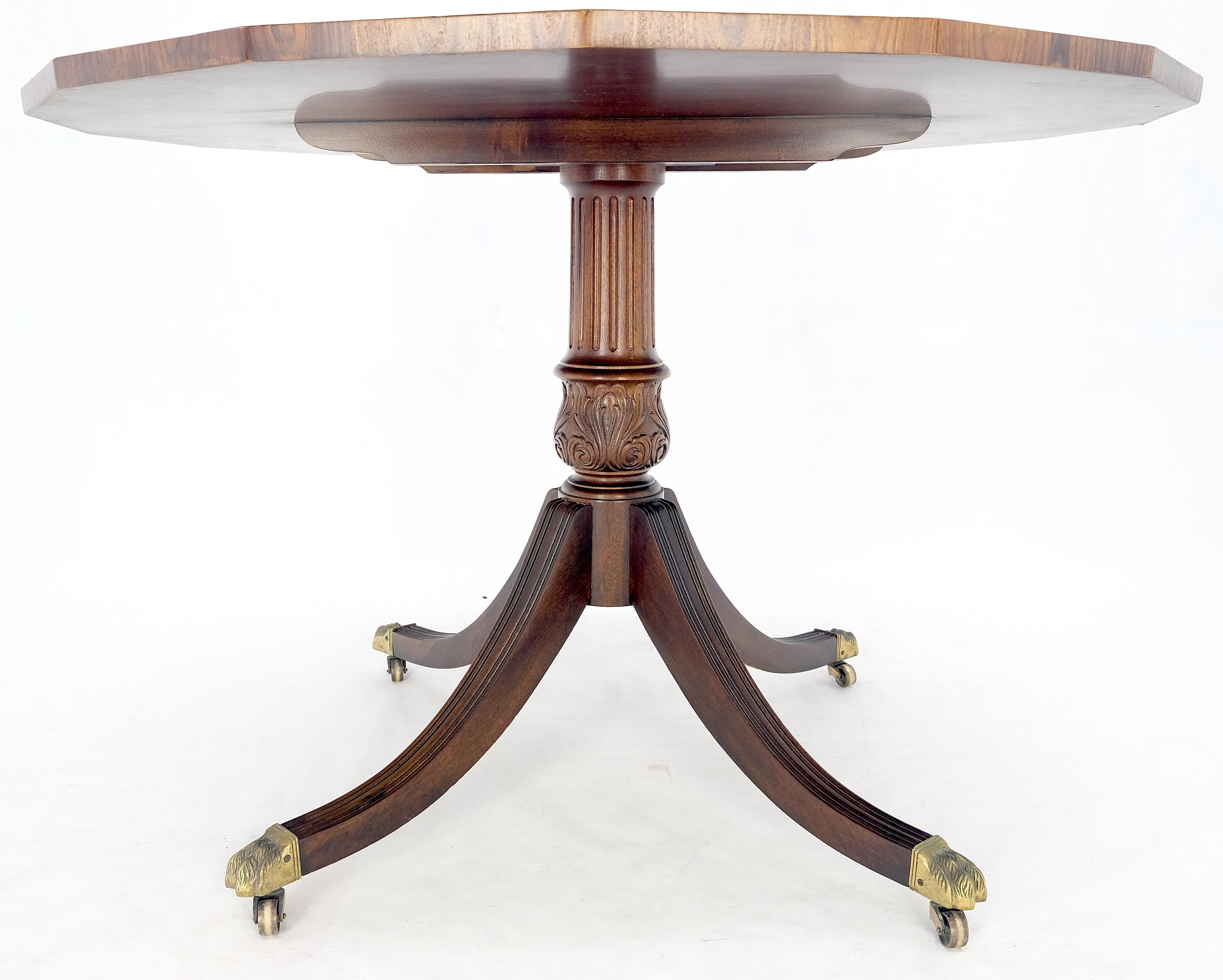 Tilt Top Mahogany Banded Rosewood Round Breakfast Table Single Pedestal Base For Sale 1