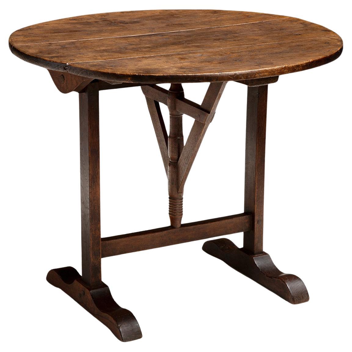 Tilt Top Side Table, England circa 1900 For Sale