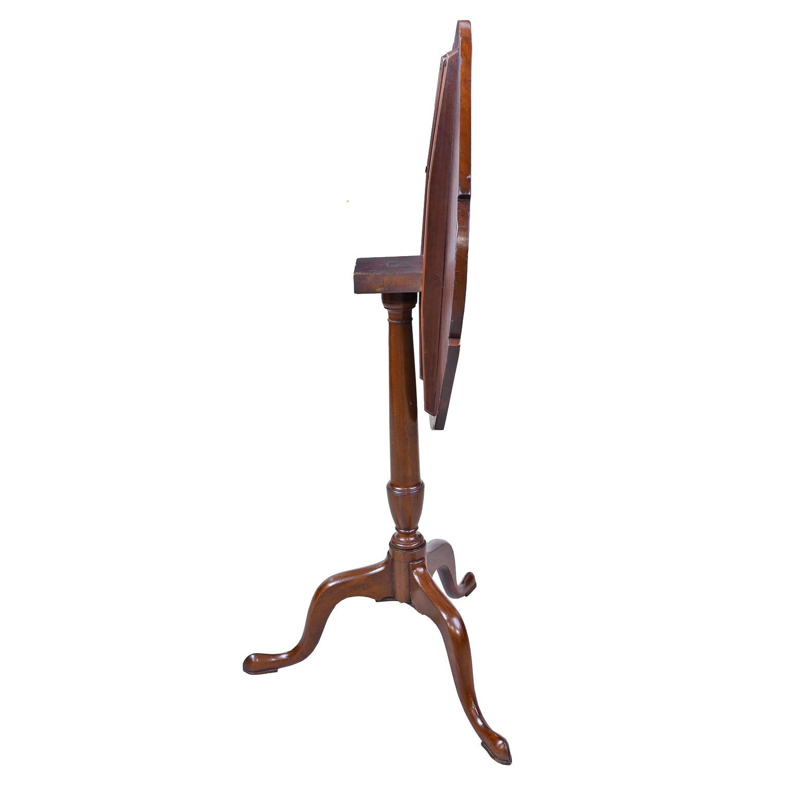 American Tilt-Top Tripod Pedestal Table/ Candlestand in Mahogany, North Shore, MA For Sale